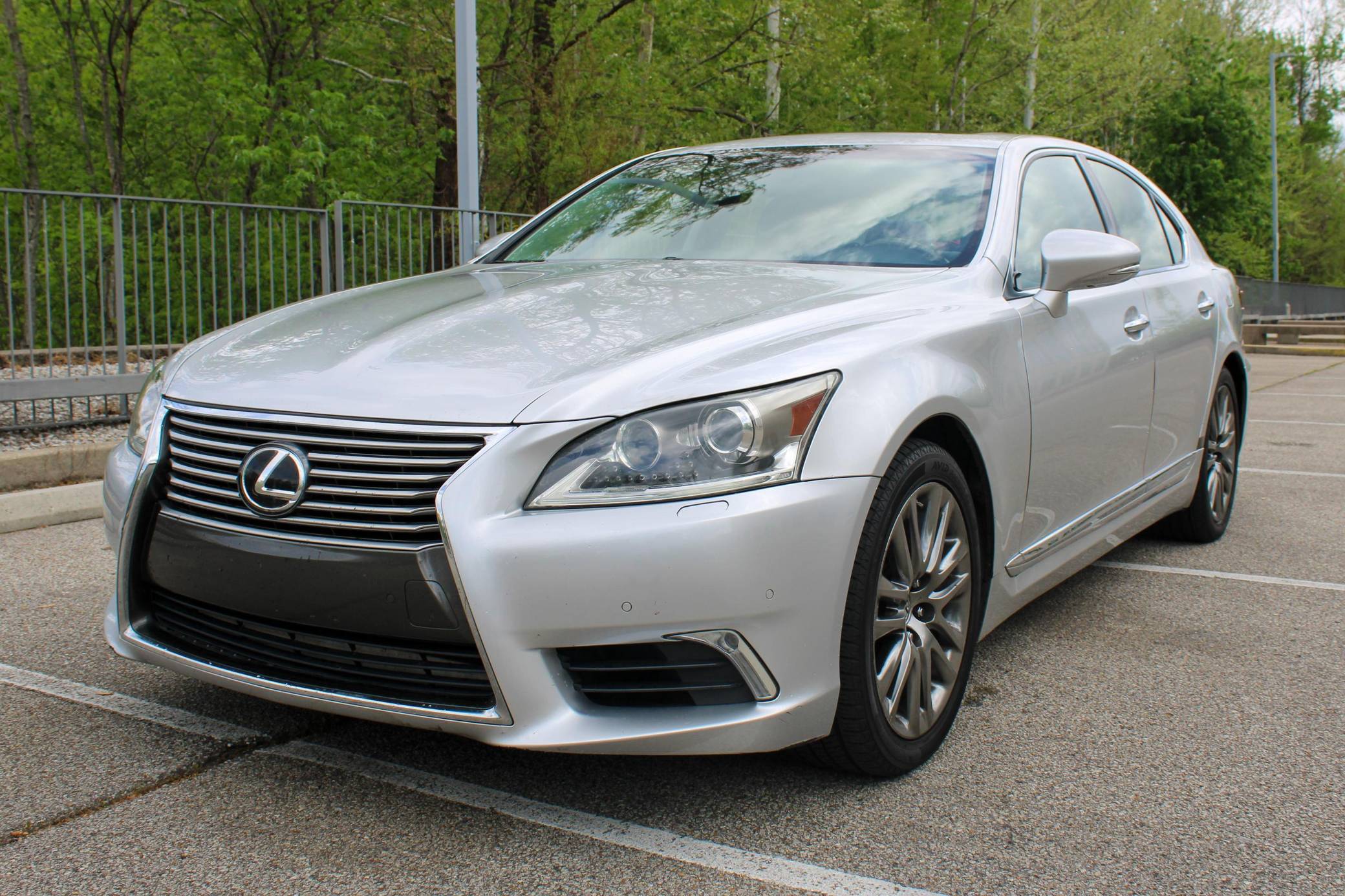 2015 Lexus LS