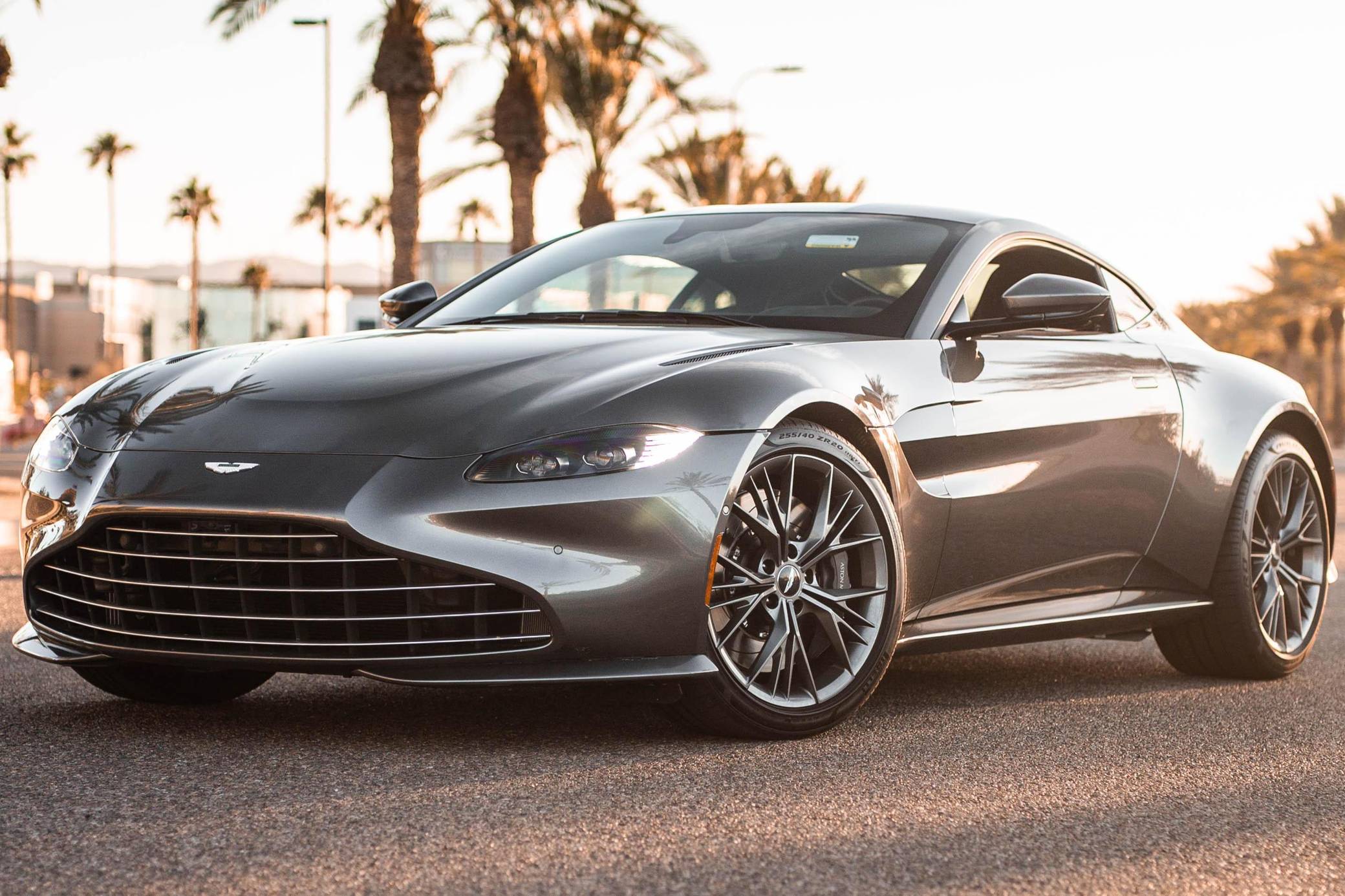 ASTON MARTIN カタログ 2021 Aston Martin Vantage Coupe for Sale - Cars & Bids