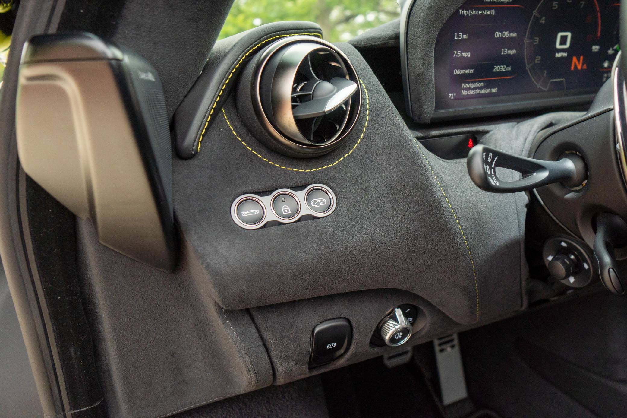 2022 McLaren 720S Performance photo 49