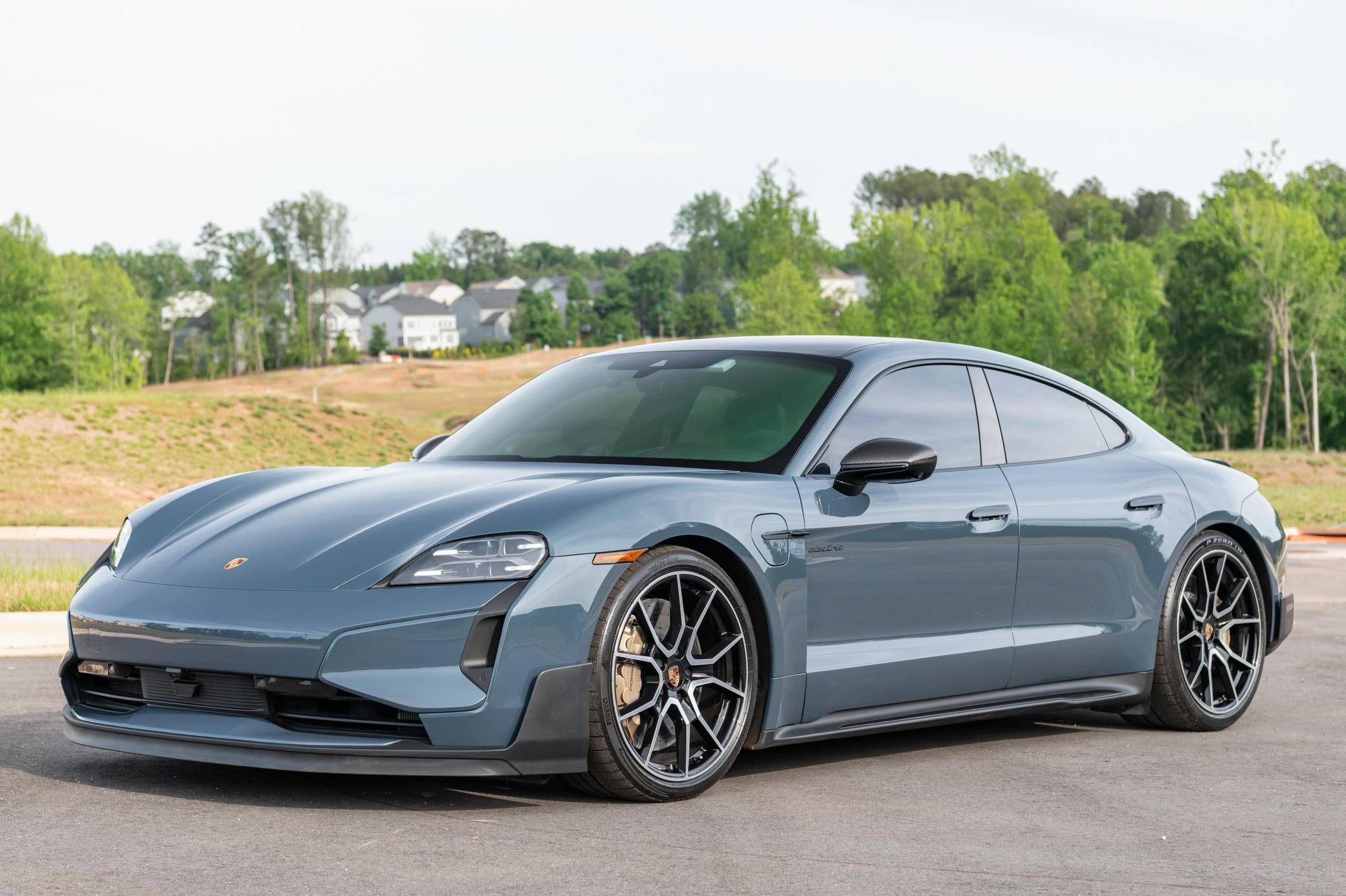 2025 Porsche Taycan