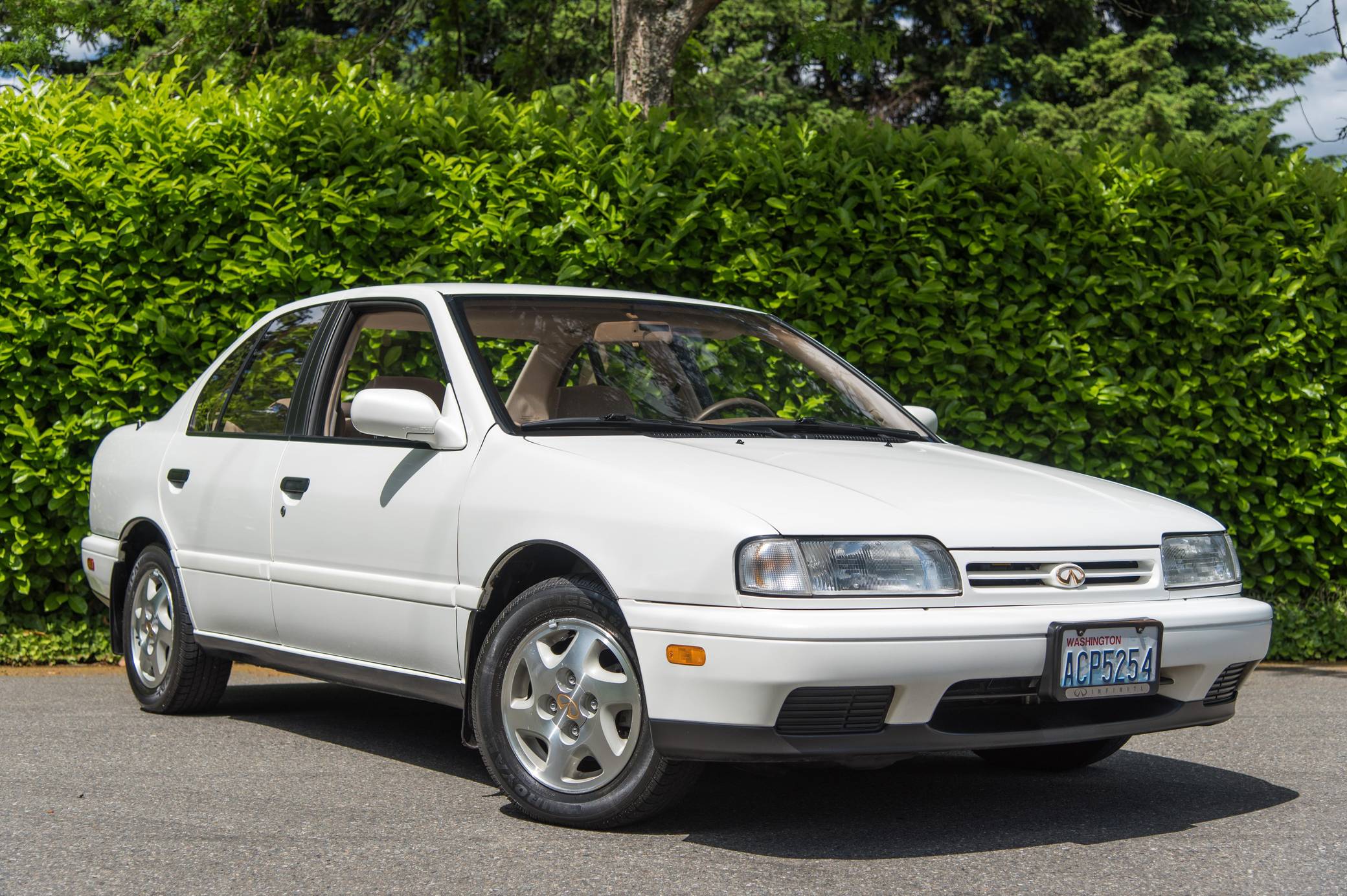 1993 Infiniti G20