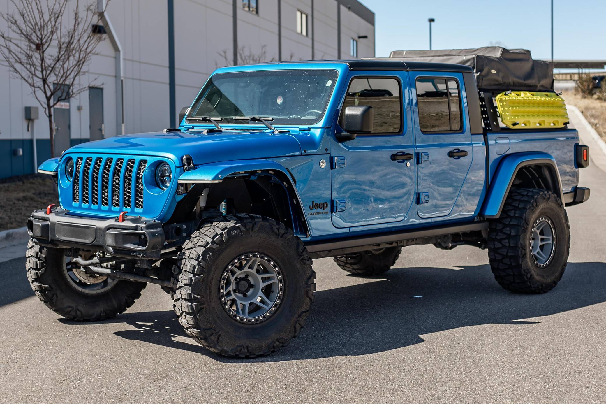 2020 Jeep Gladiator Sport 4x4 auction Cars Bids