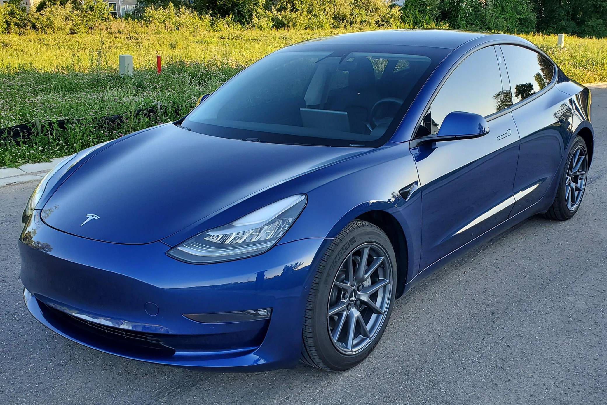 Blue 2021 on sale model 3