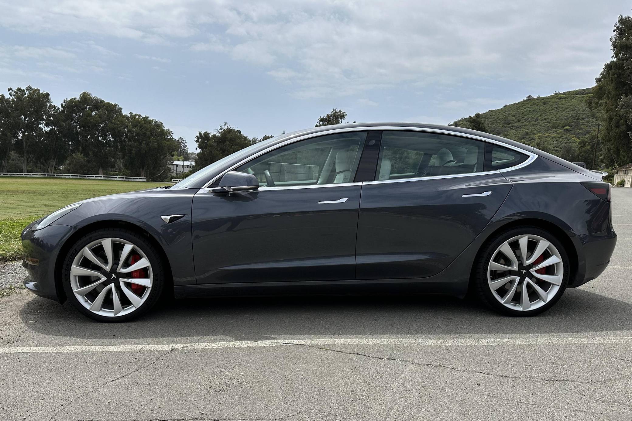 2019 tesla model 3 dual deals motor