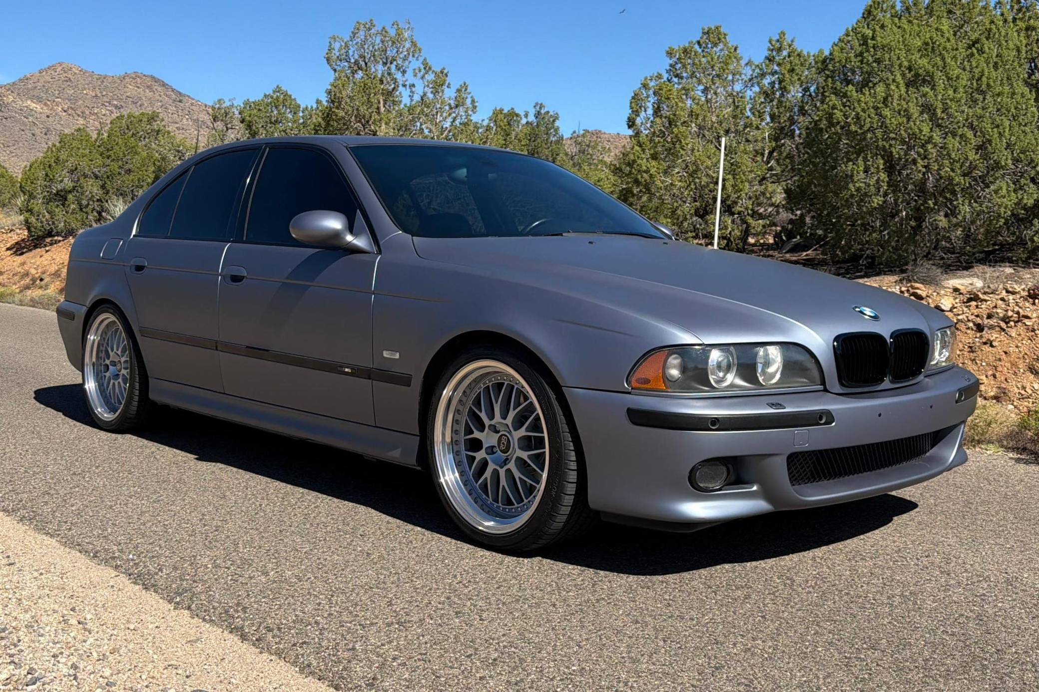 2002 BMW E39 M5