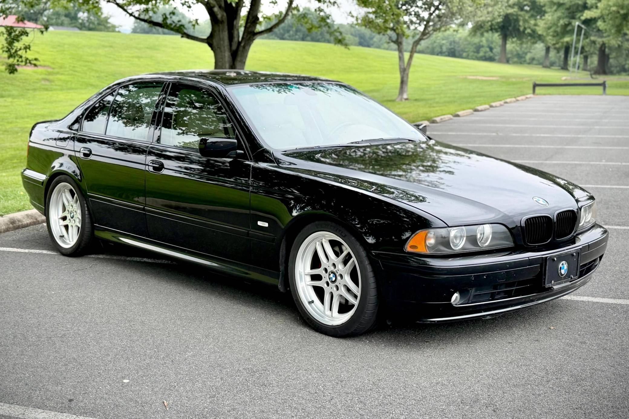 2002 BMW 5 Series