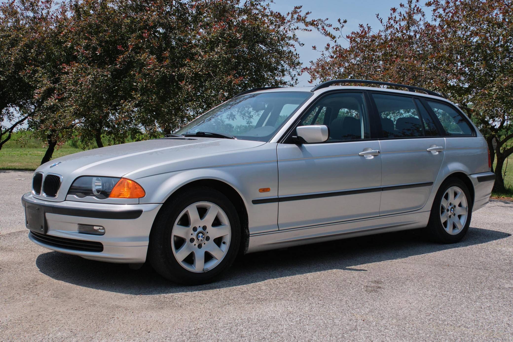 2000 BMW 323i Touring