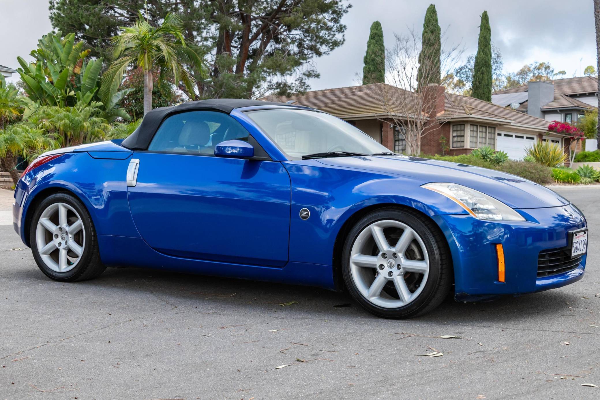 2004 Nissan 350Z Touring Roadster — market value and price history