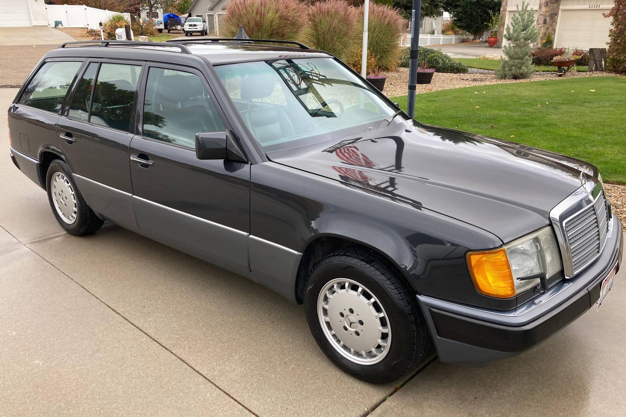 1993 Mercedes-Benz 300TE 4Matic