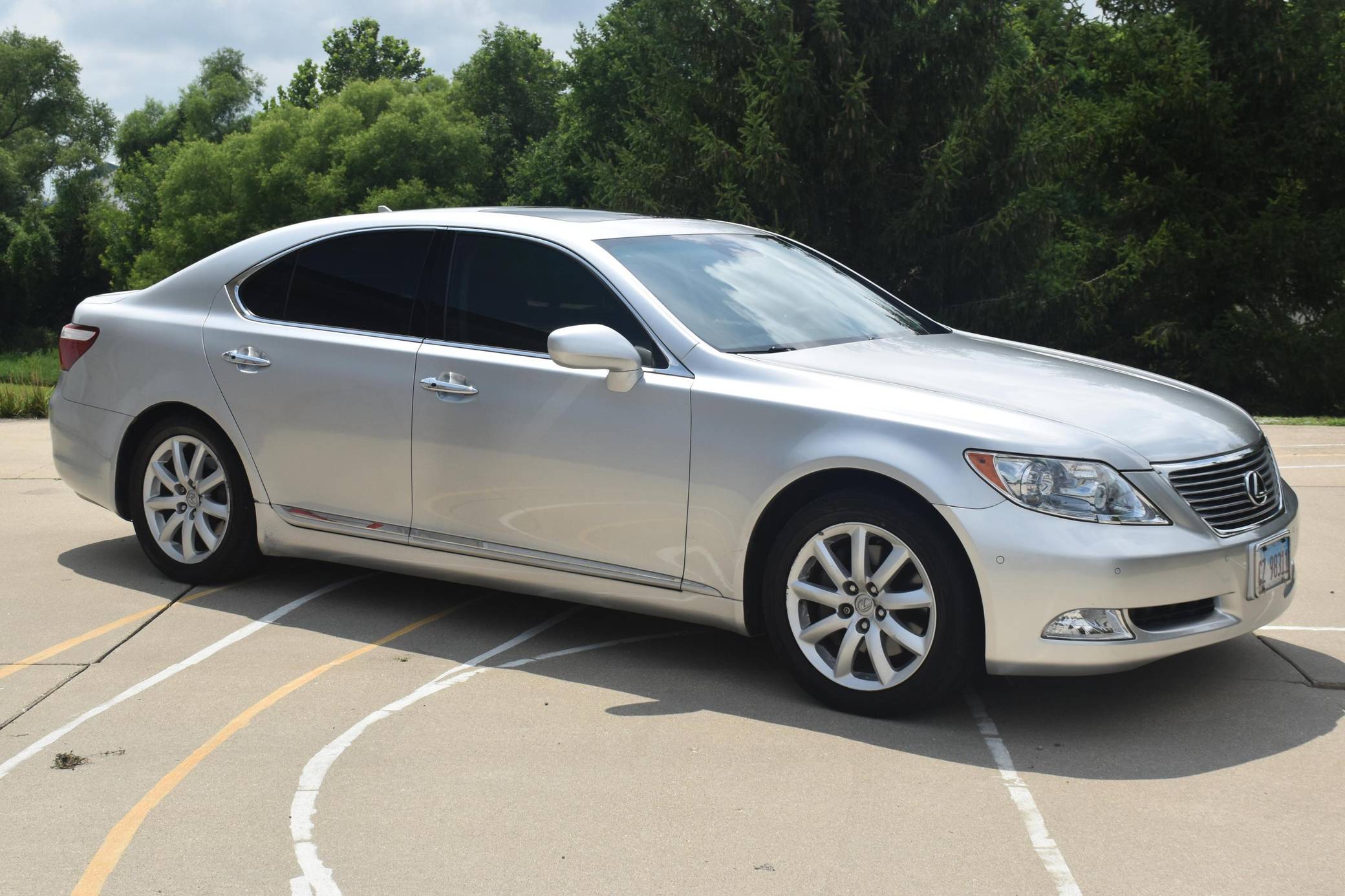2007 Lexus LS 460 VIN: JTHBL46F675016587 for Sale - Cars & Bids