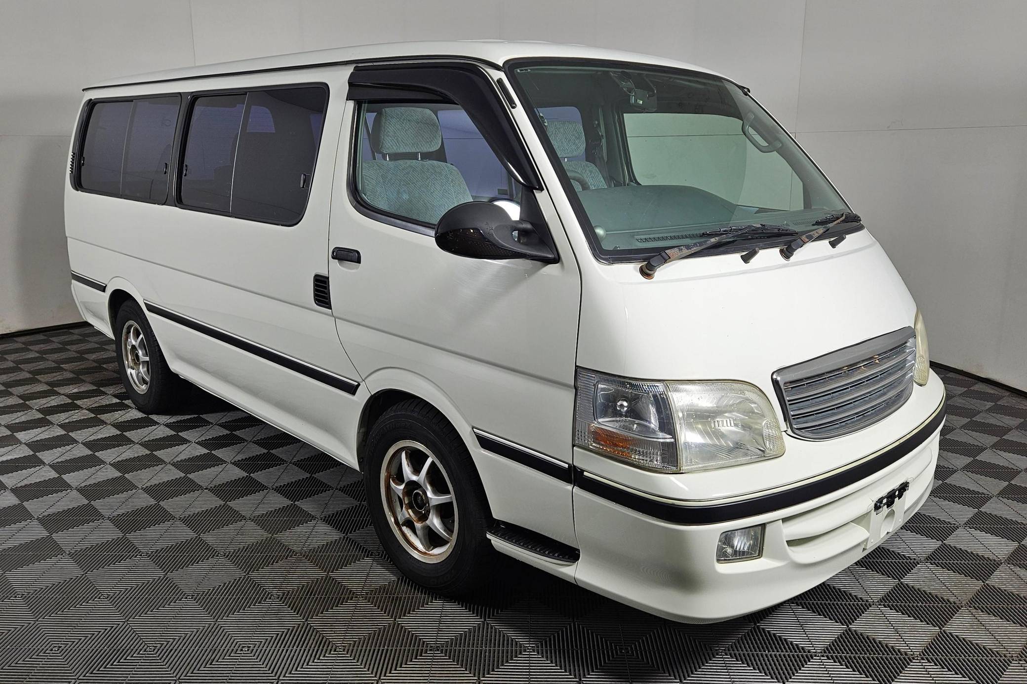 1998 Toyota HiAce Super Custom VIN: KZH1100008959 for Sale - Cars