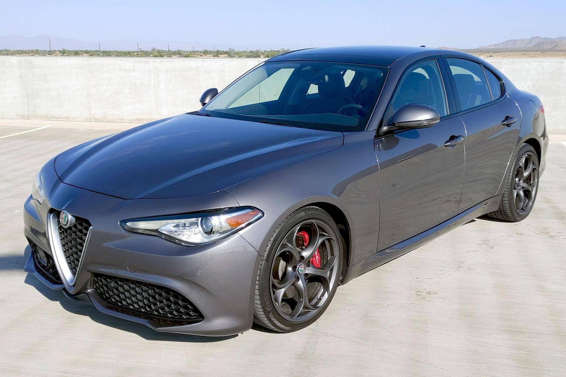 2018 Alfa Romeo Giulia Ti Sport Q2