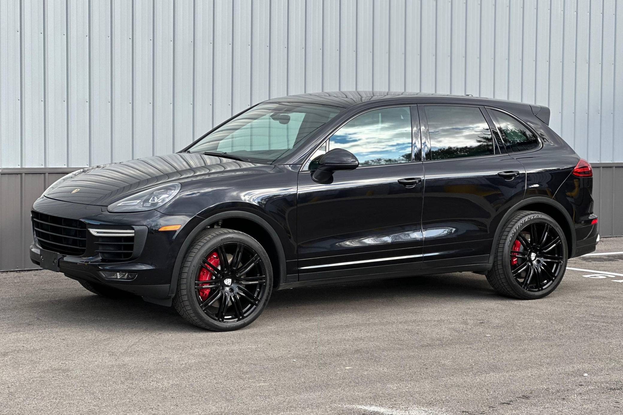 Trunk Ledge Kit | PORSCHE CAYENNE GTS 2015