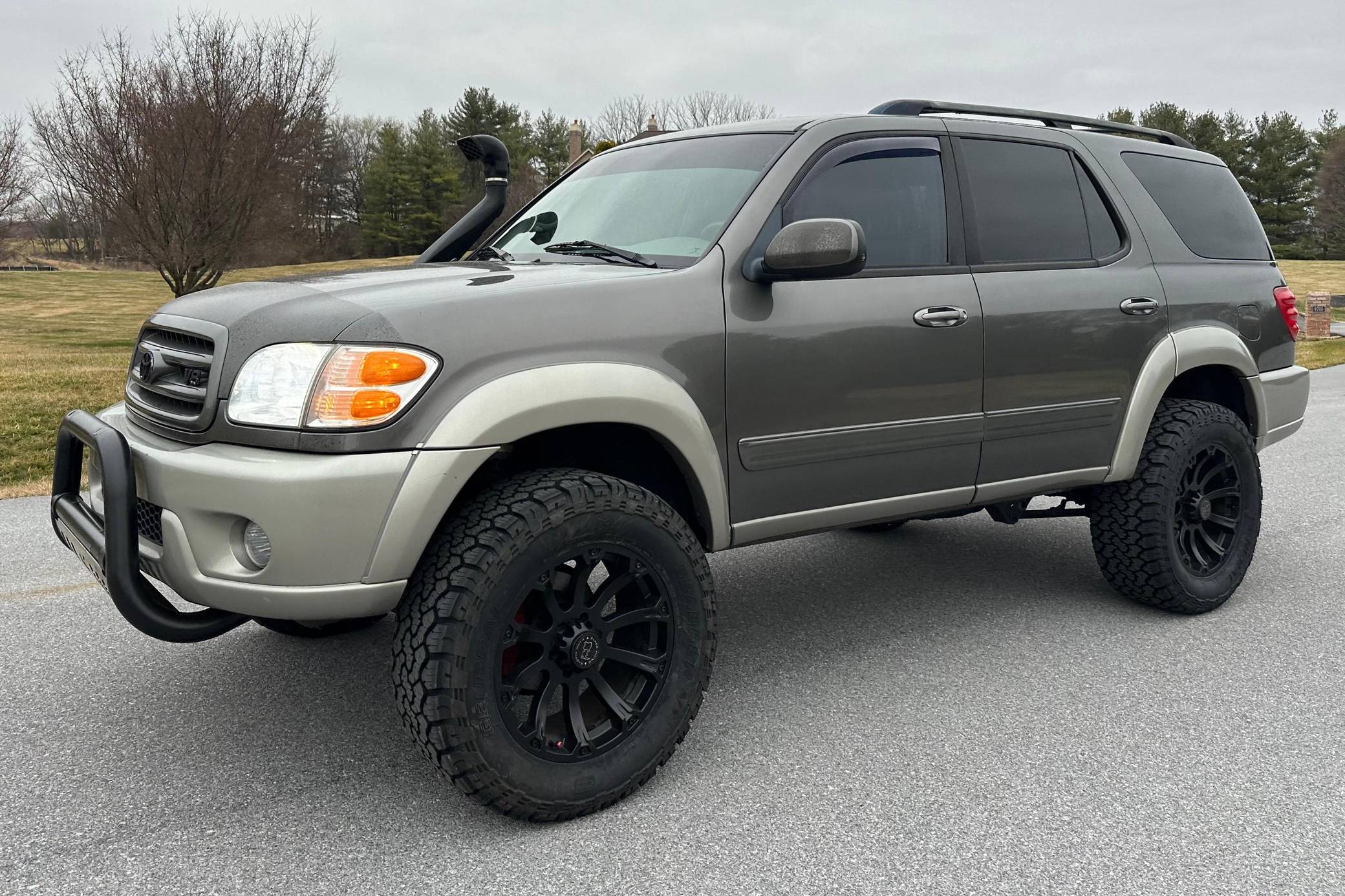 2004 Toyota Sequoia SR5 4x4