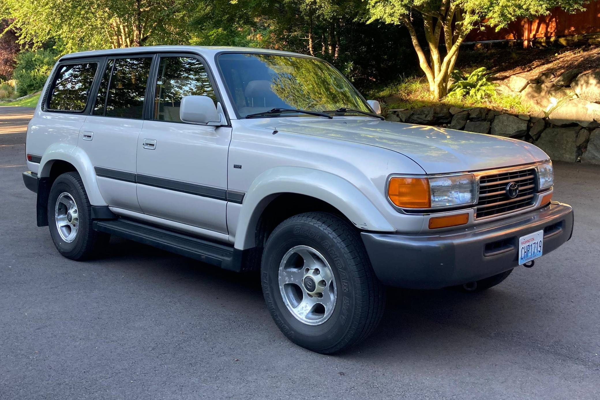 1997 Toyota Land Cruiser VIN: JT3HJ85J9V0186973 for Sale - Cars & Bids