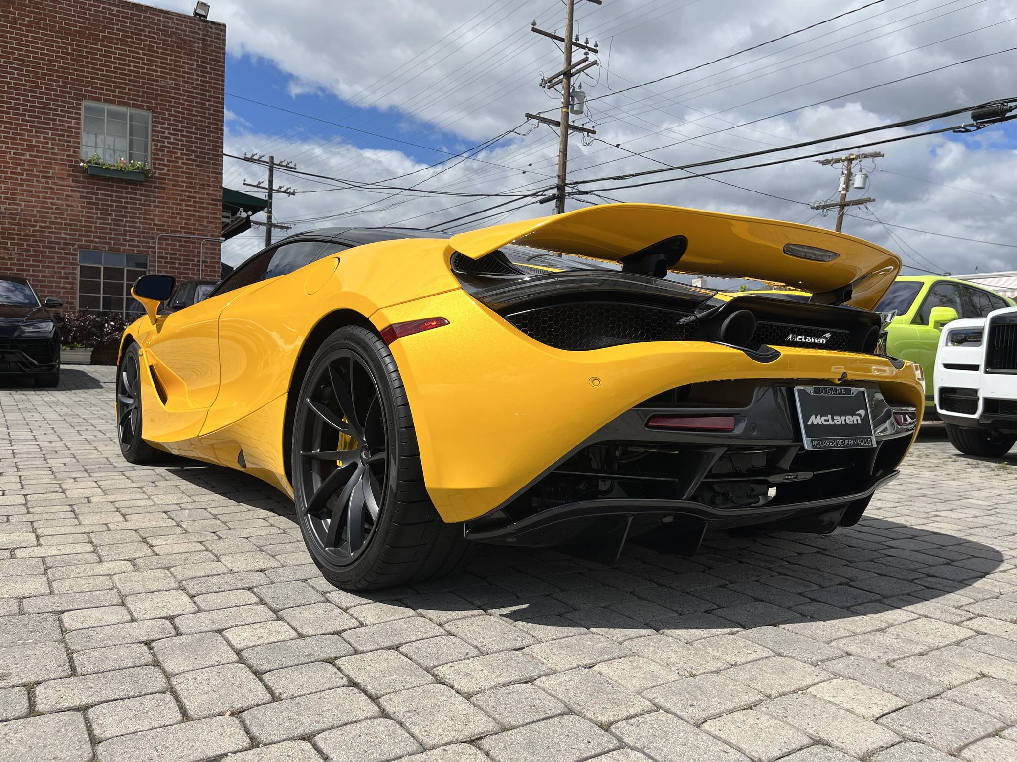 2021 McLaren 720S photo 15