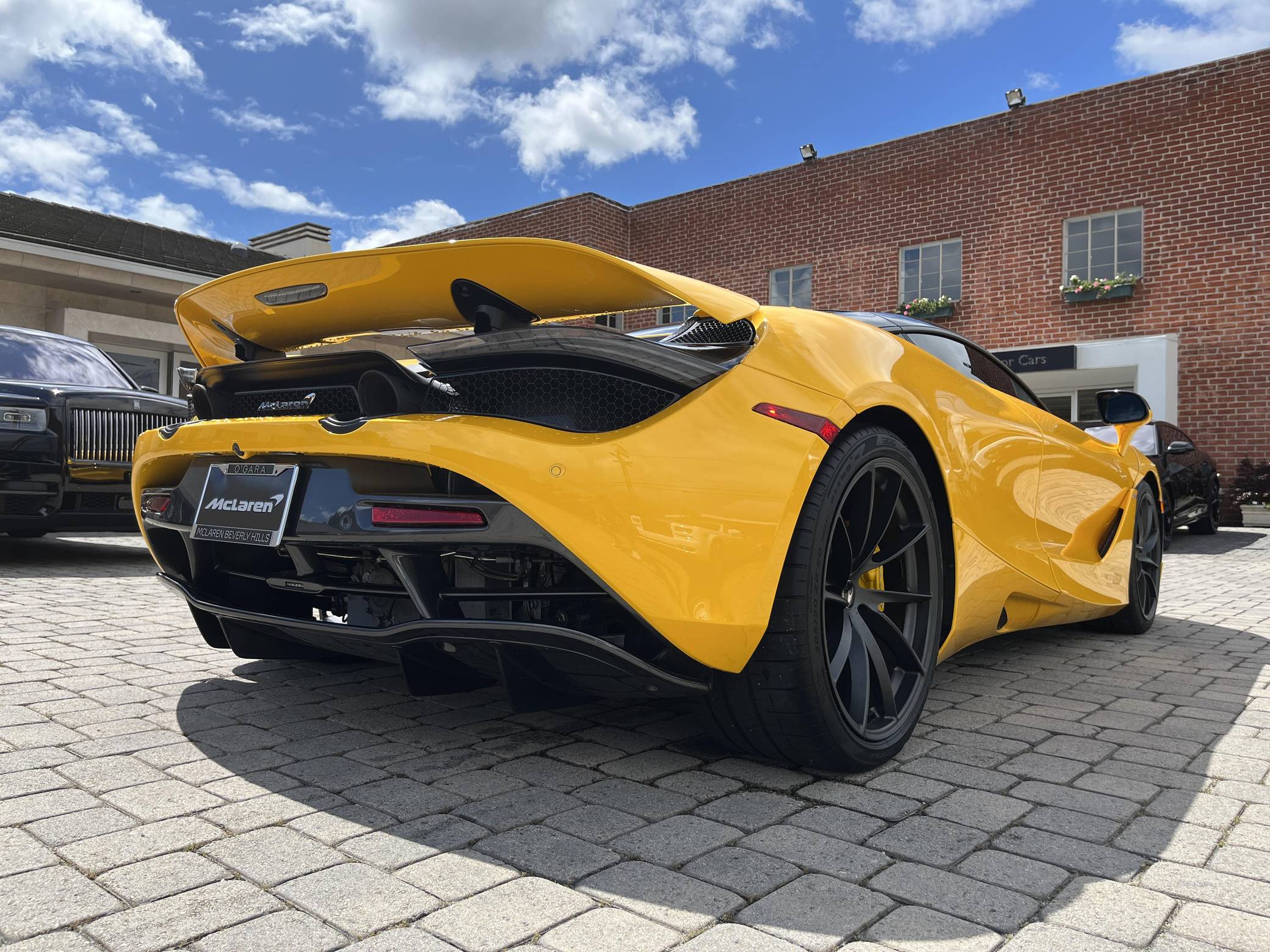 2021 McLaren 720S photo 17