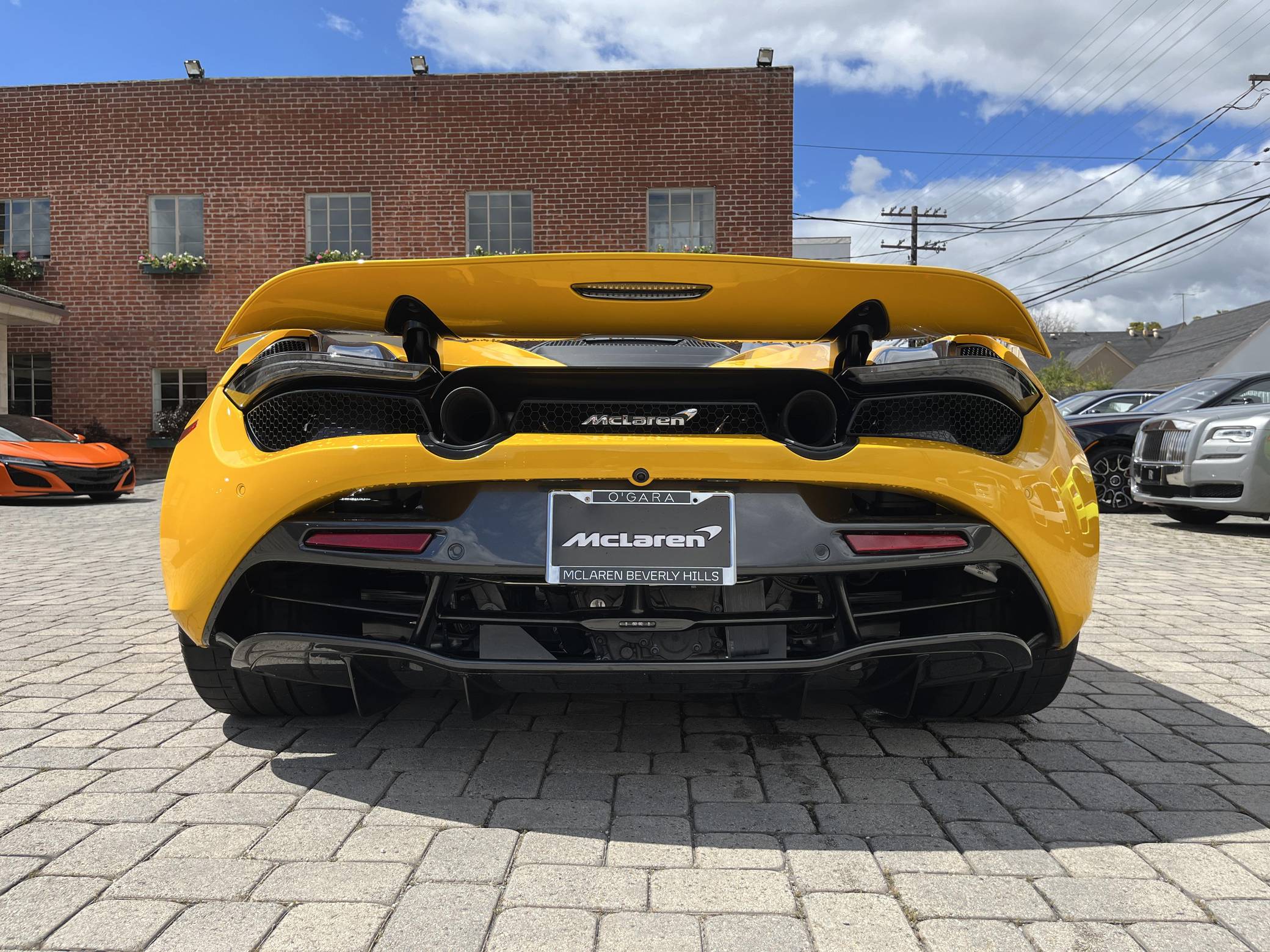 2021 McLaren 720S photo 16