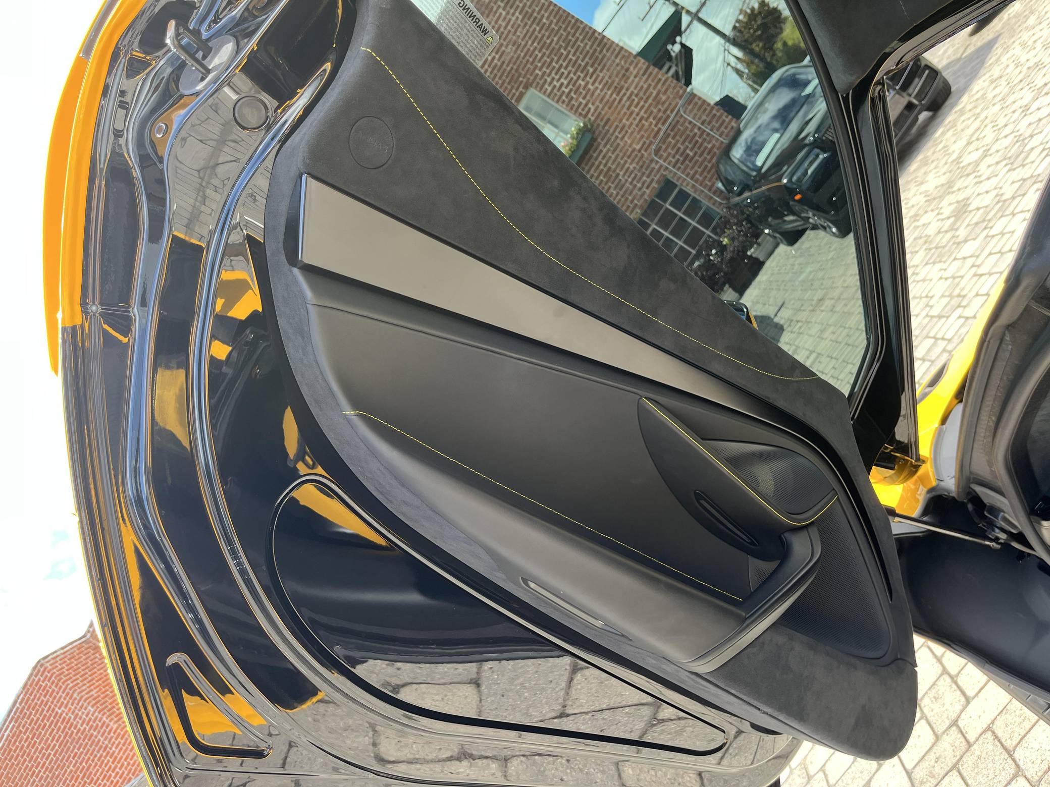 2021 McLaren 720S photo 99