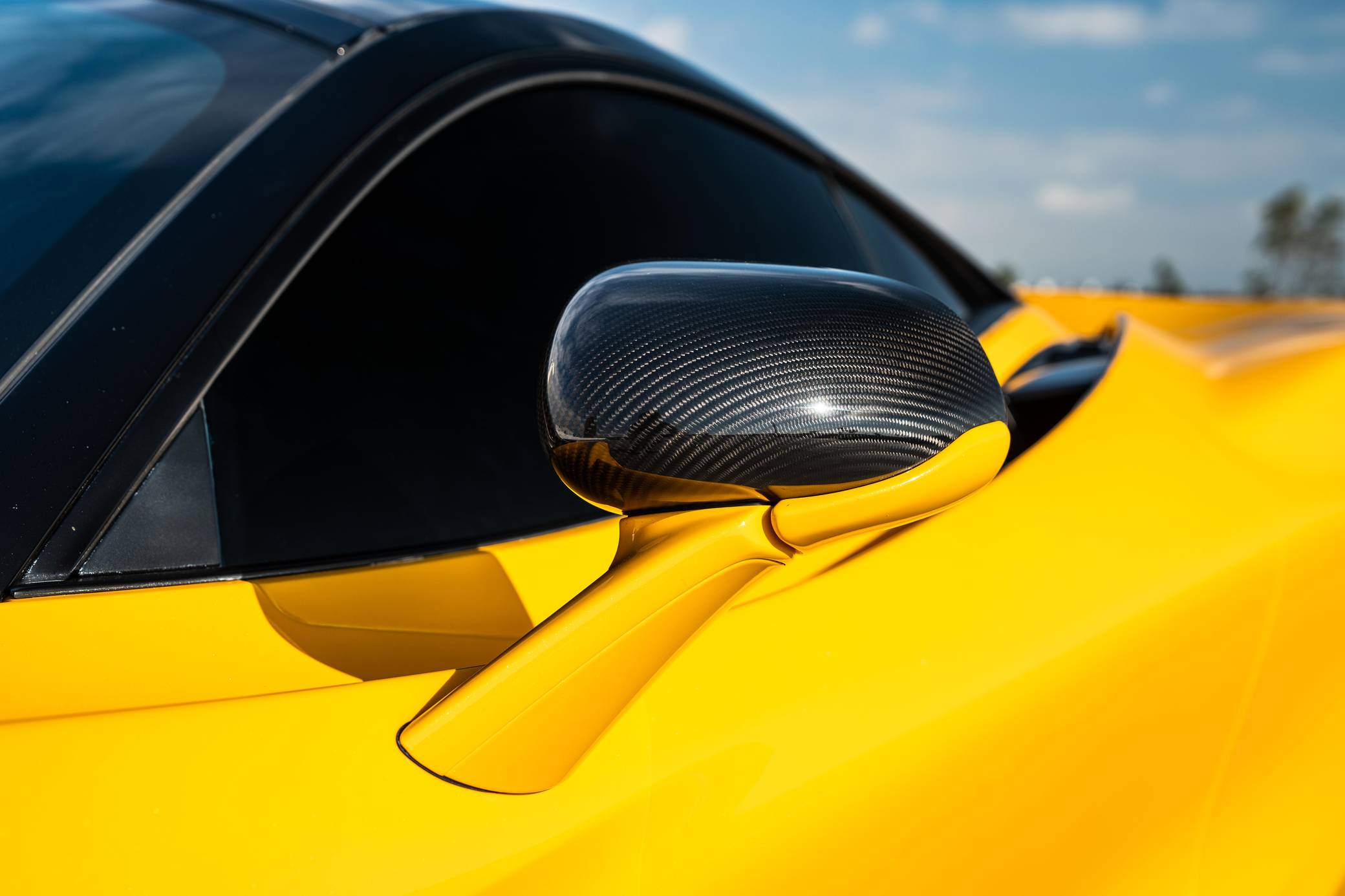 2021 McLaren 720S photo 38