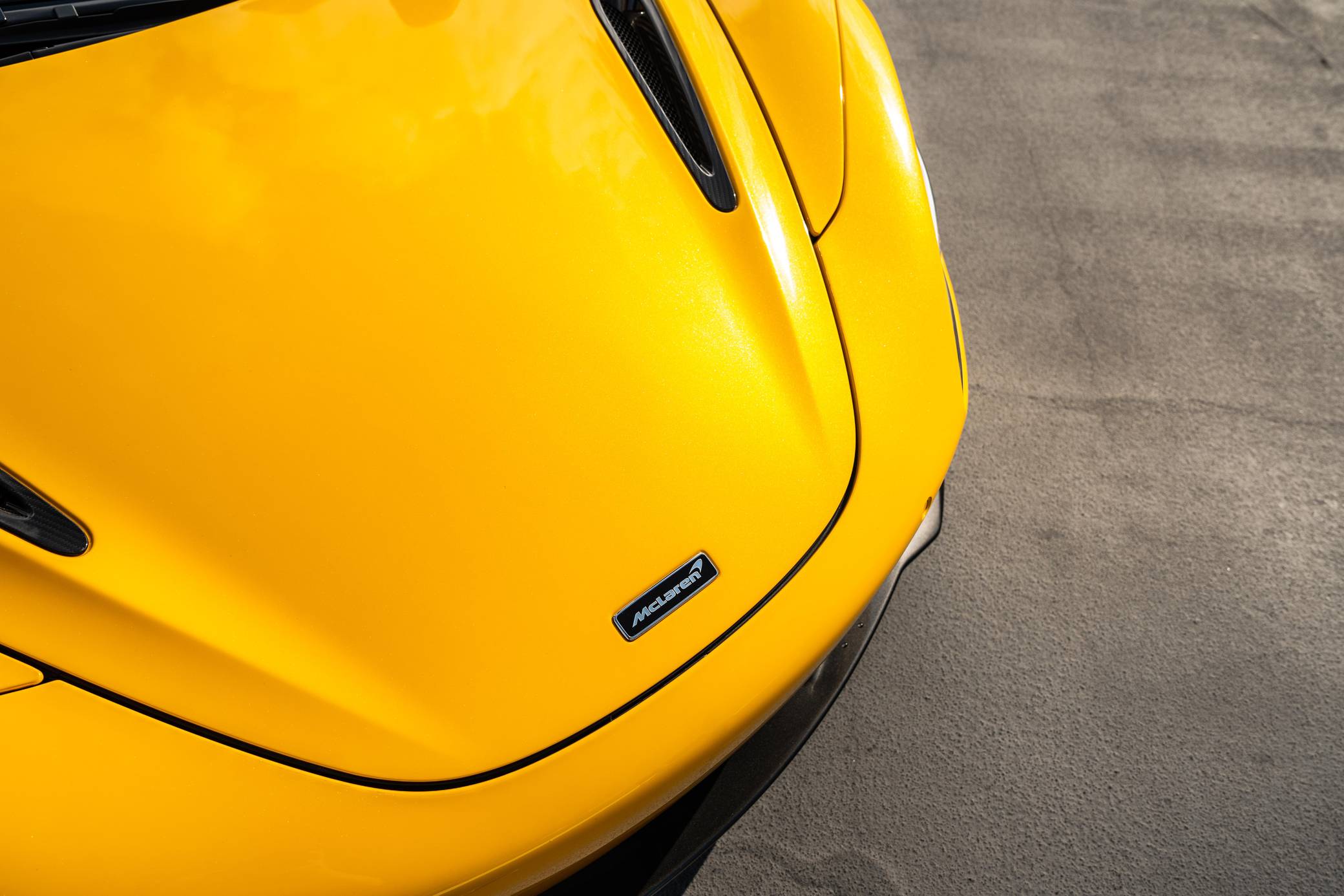 2021 McLaren 720S photo 31