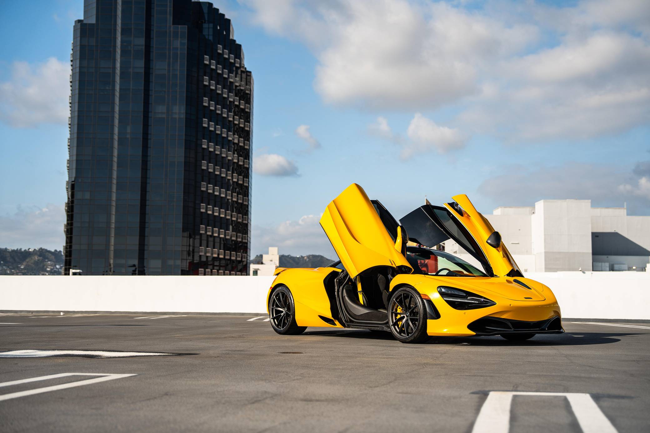 2021 McLaren 720S photo 27