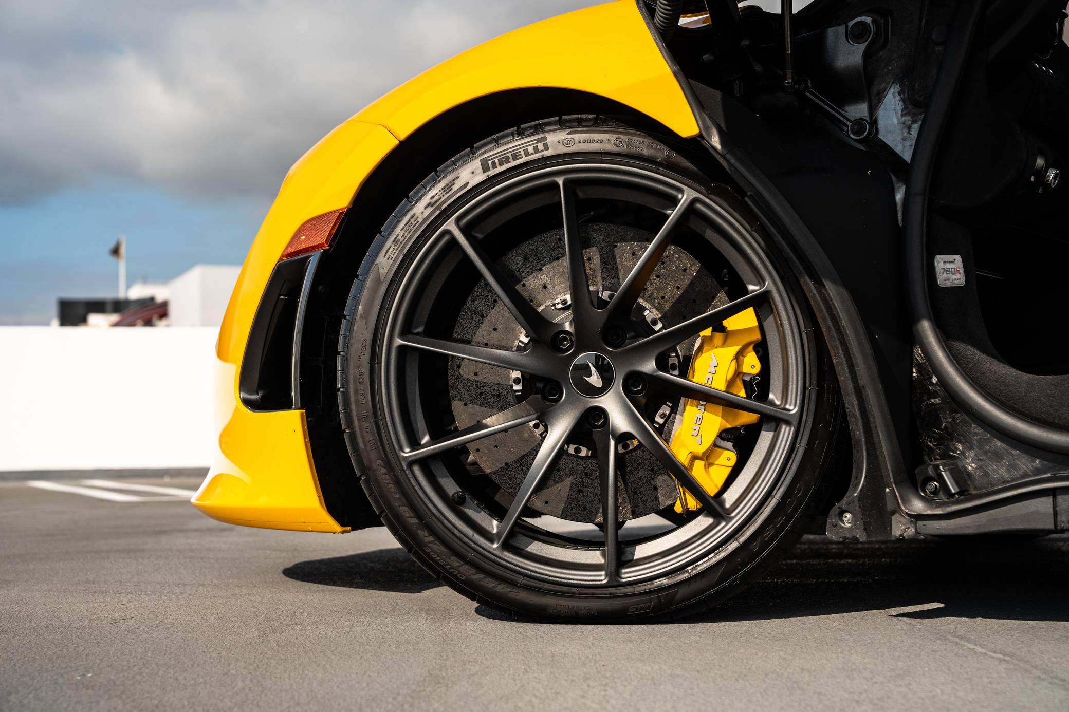 2021 McLaren 720S photo 66