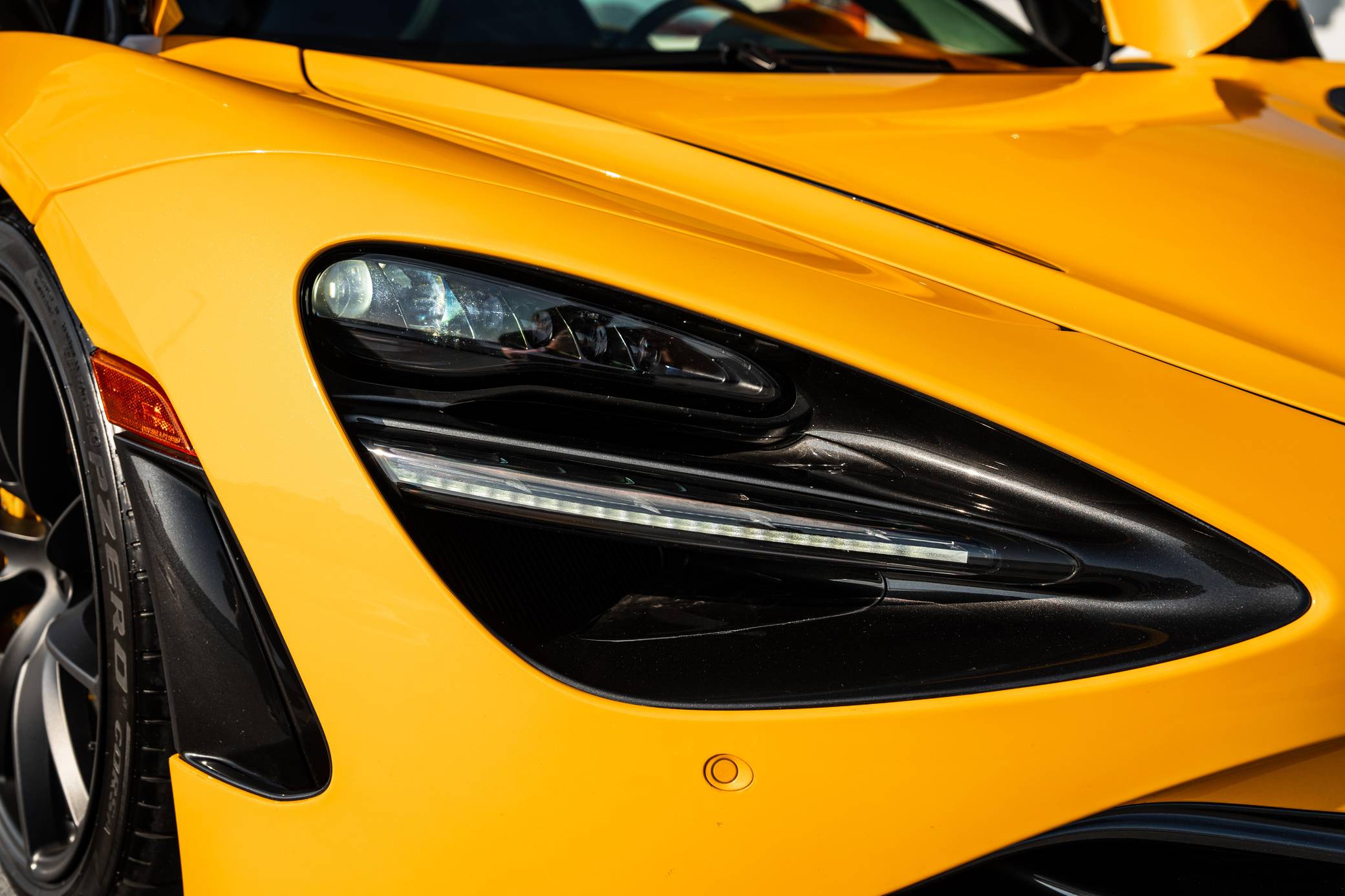 2021 McLaren 720S photo 29
