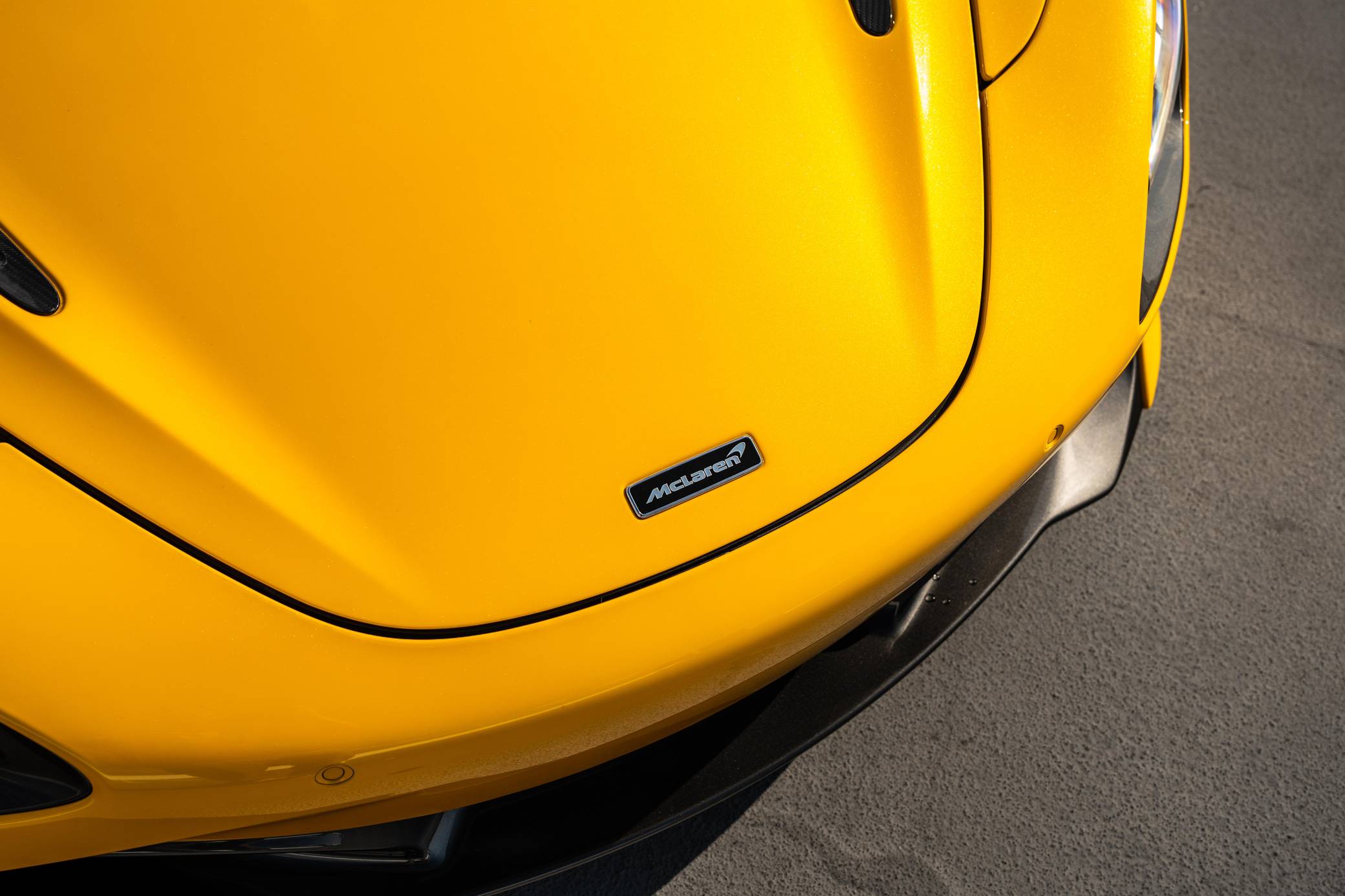 2021 McLaren 720S photo 33