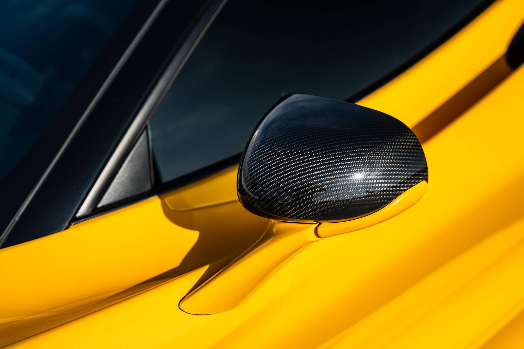 2021 McLaren 720S photo 39