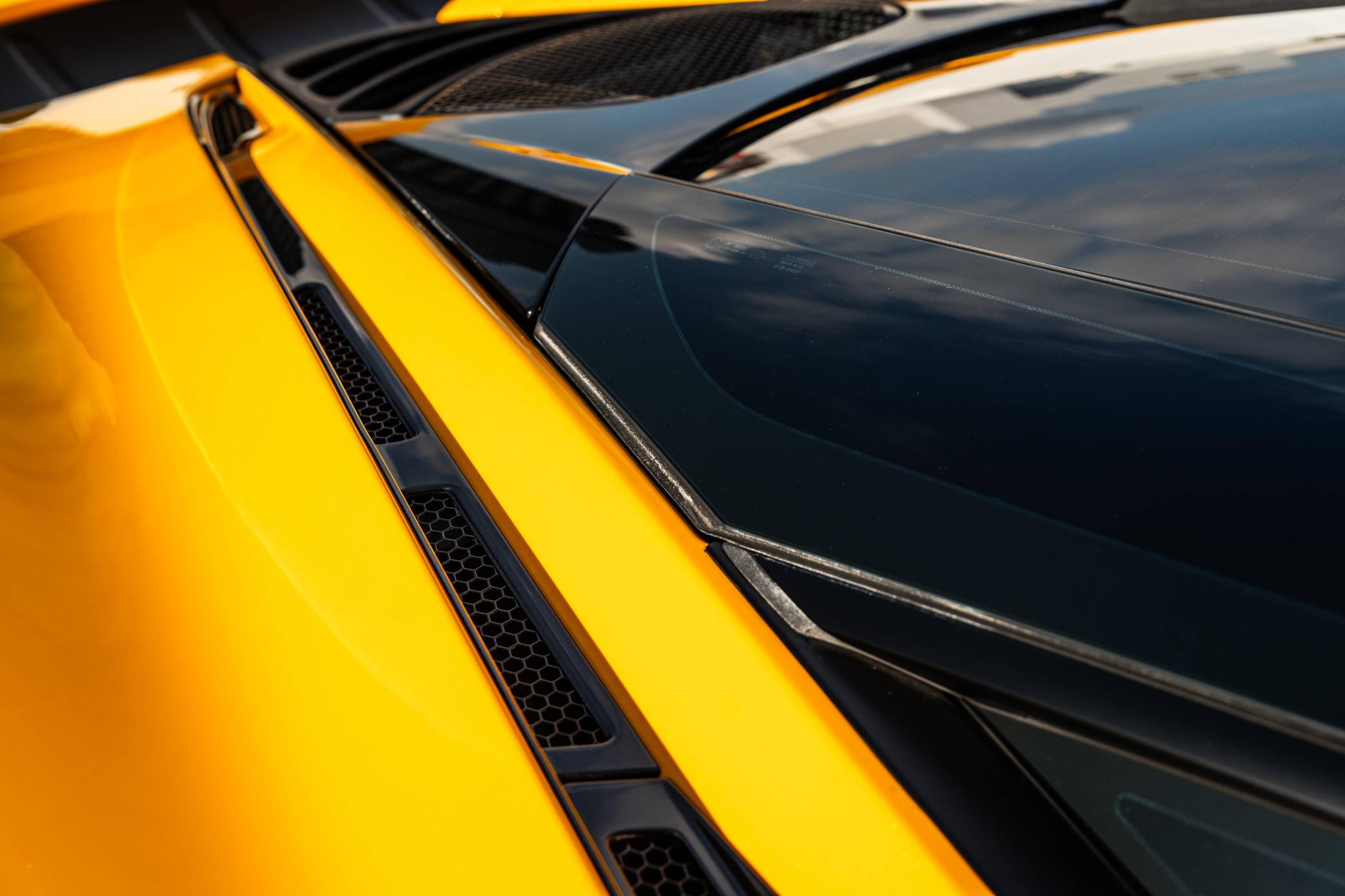 2021 McLaren 720S photo 54