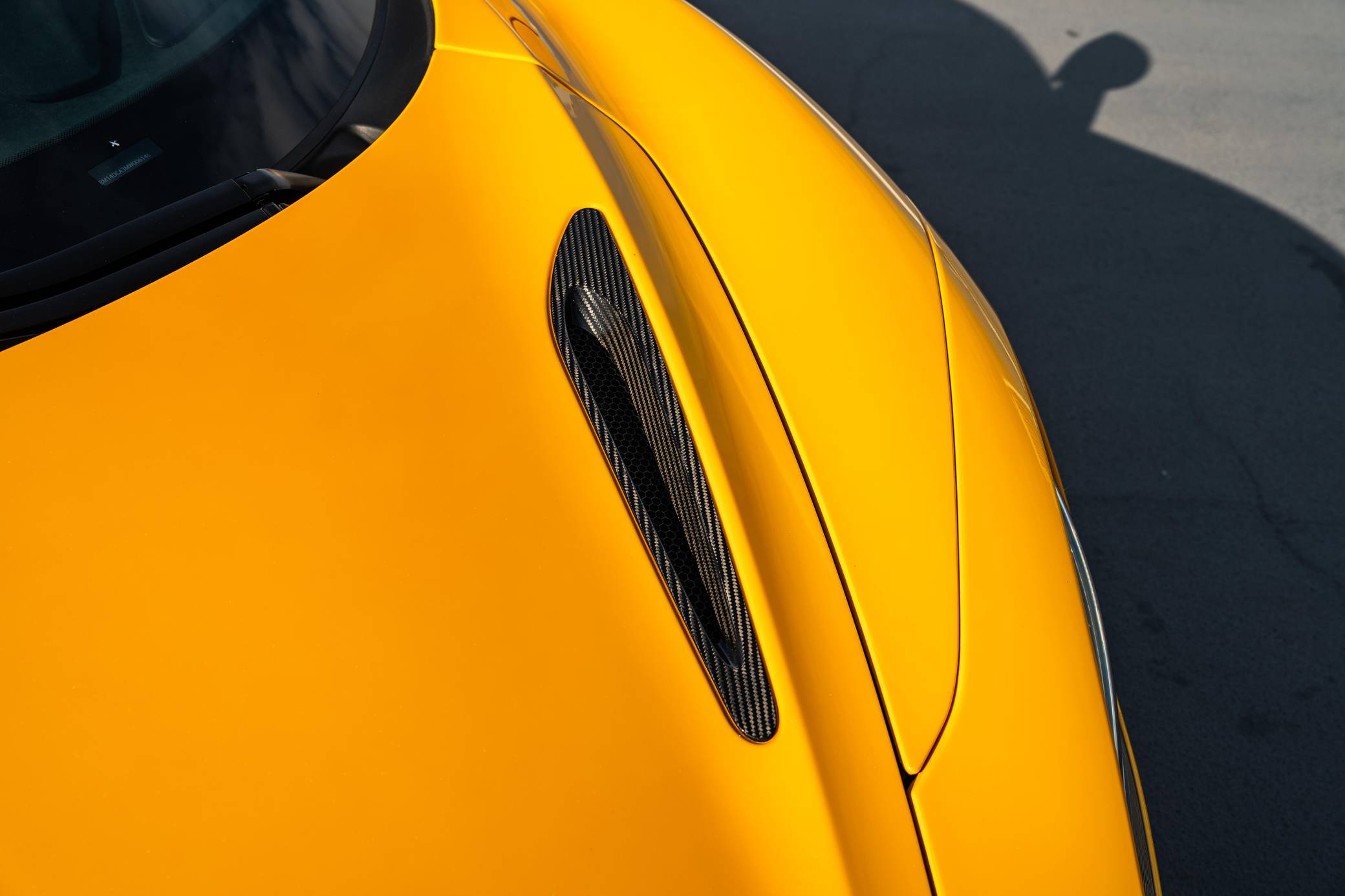 2021 McLaren 720S photo 34