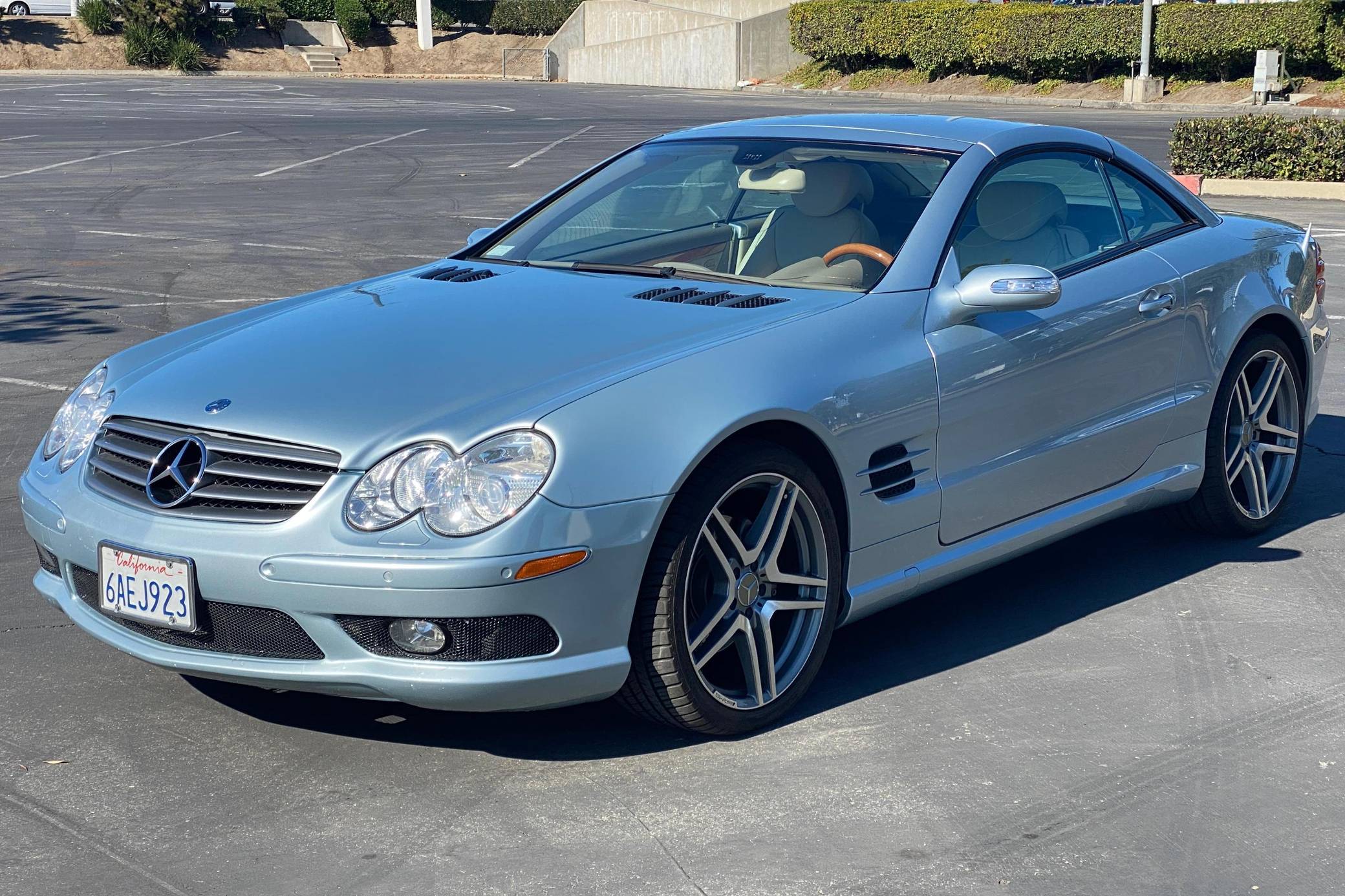 2005 Mercedes-Benz SL500