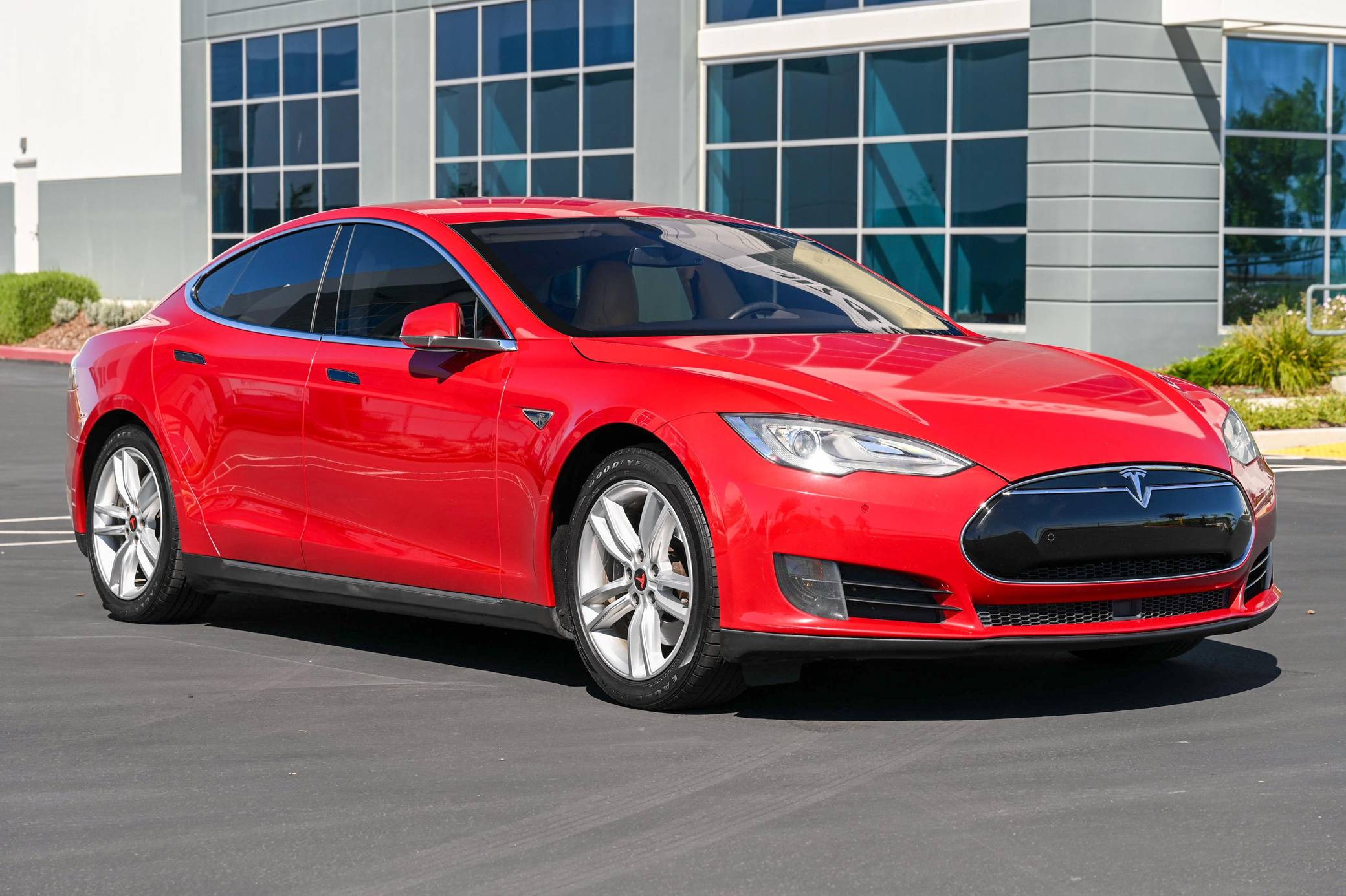 2015 Tesla S