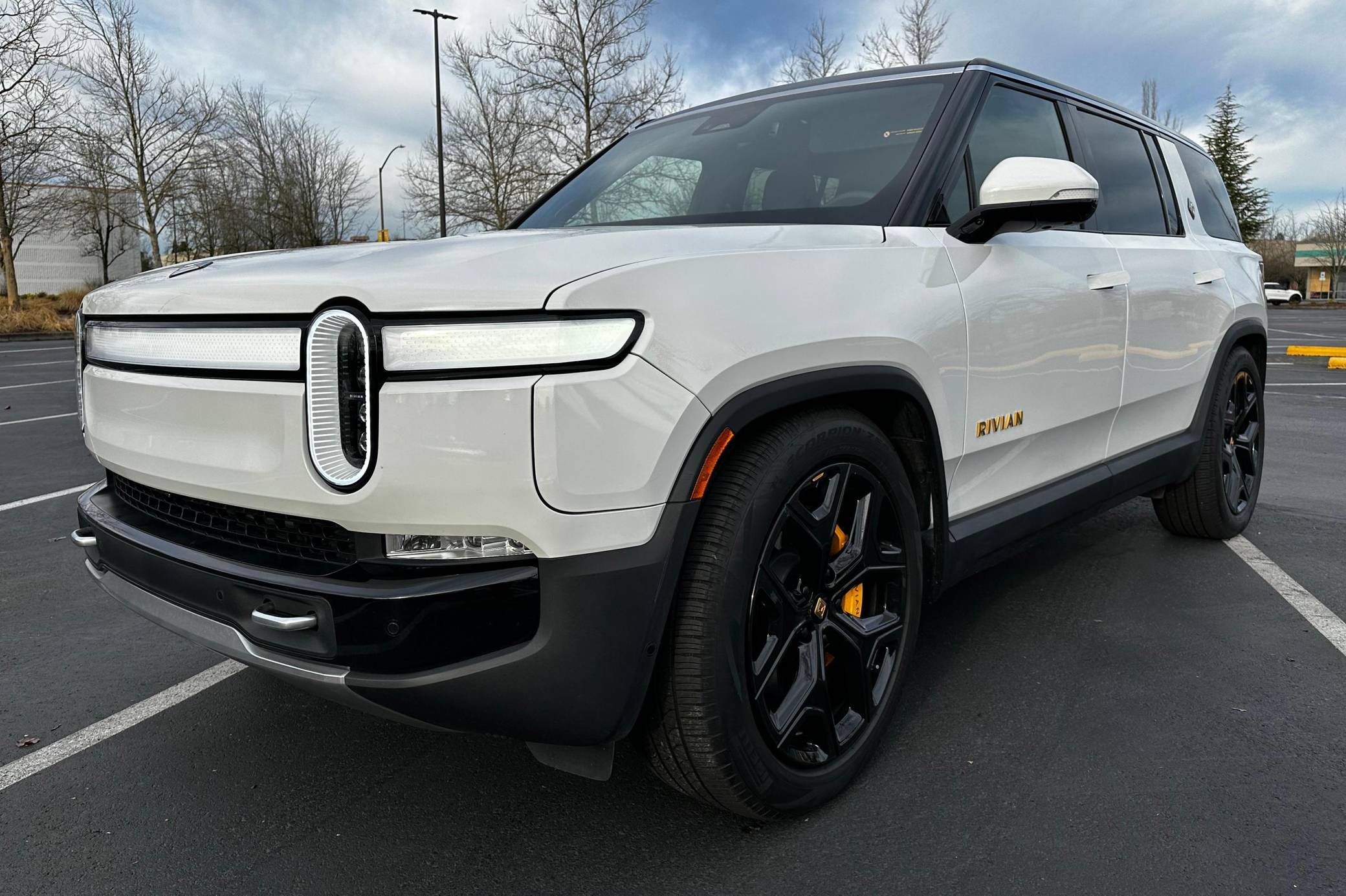 2022 Rivian R1S Launch Edition