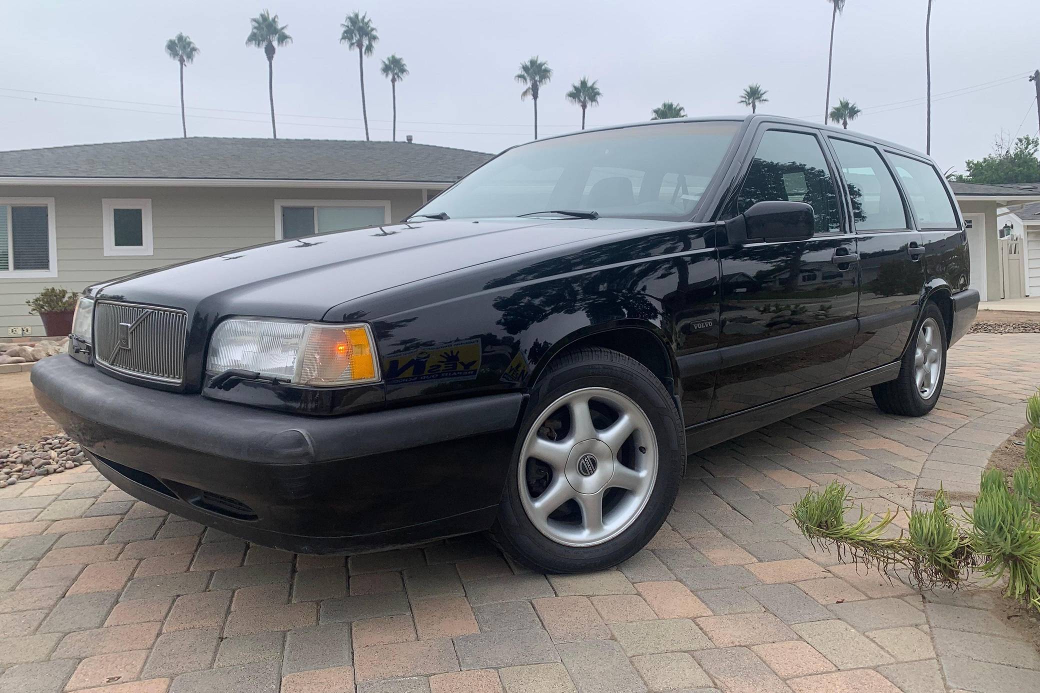 1994 Volvo 850 Wagon VIN: YV1LW5508R2035382 for Sale - Cars & Bids