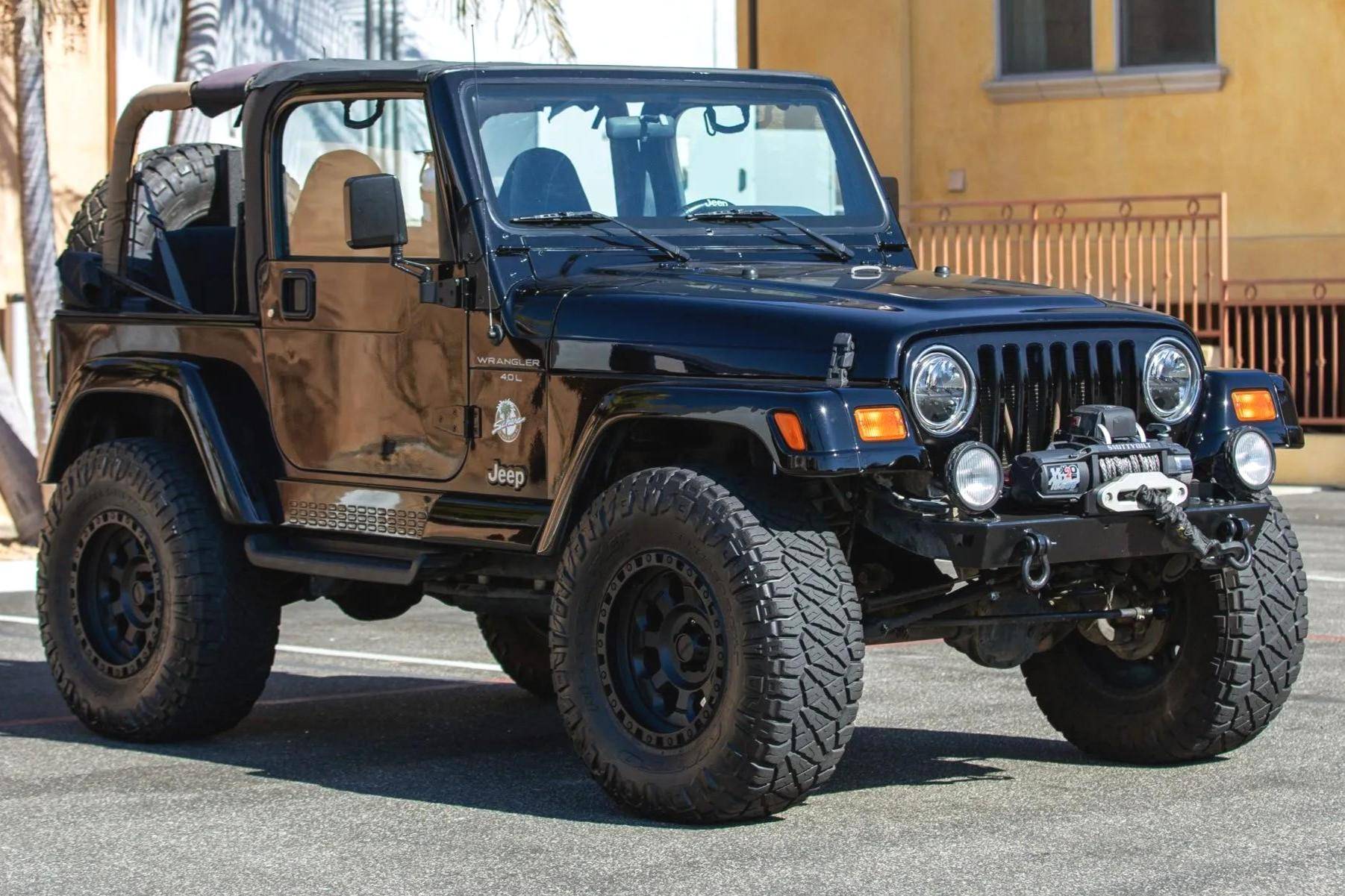 1998 Jeep Wrangler Sahara 4x4