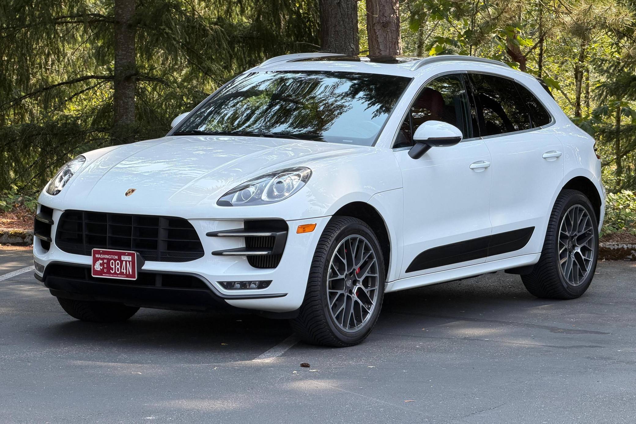 2015 Porsche Macan Turbo