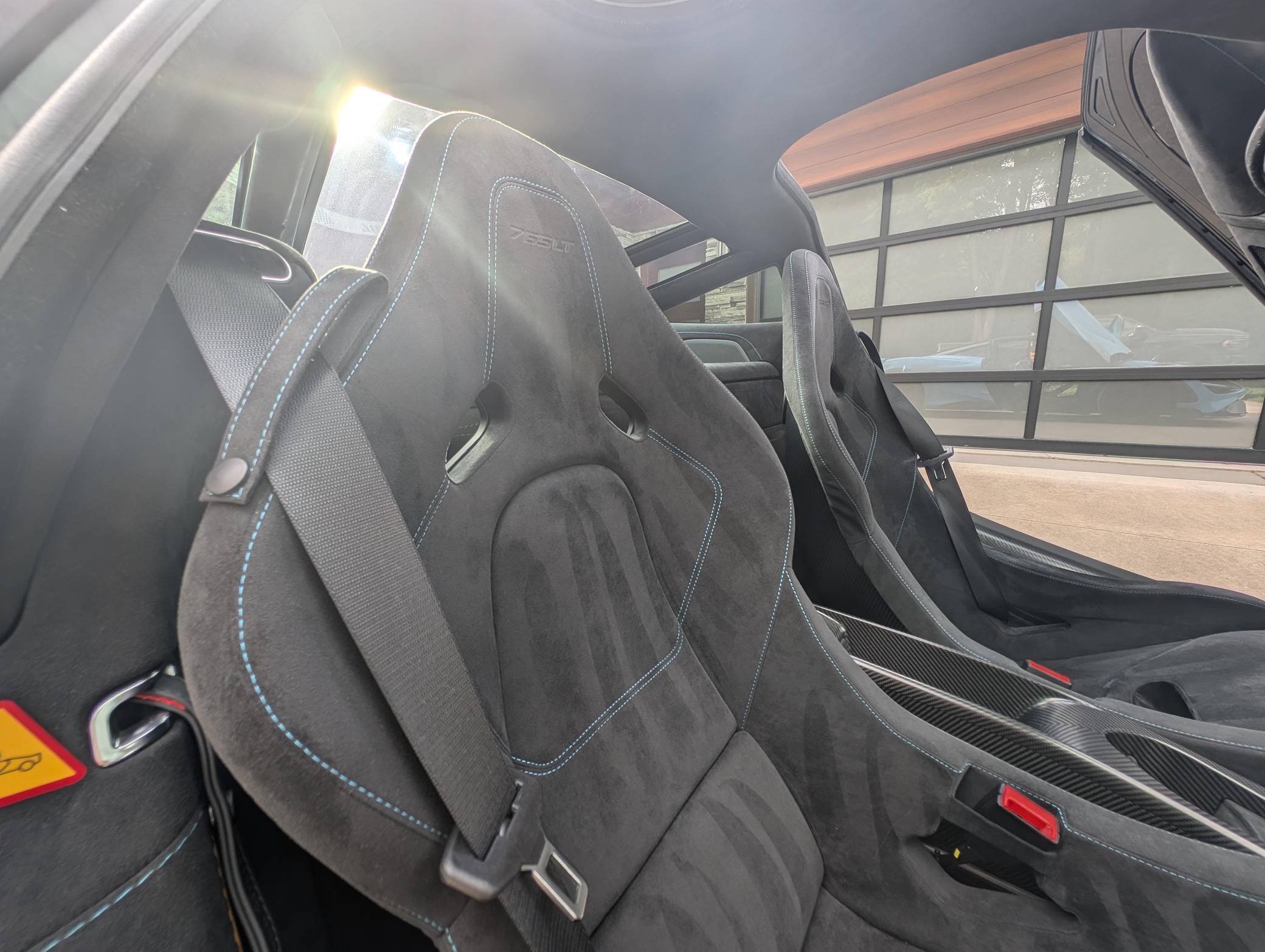 2021 McLaren 765LT Coupe photo 87