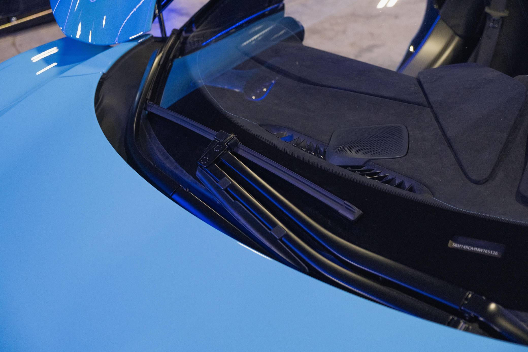 2021 McLaren 765LT Coupe photo 39