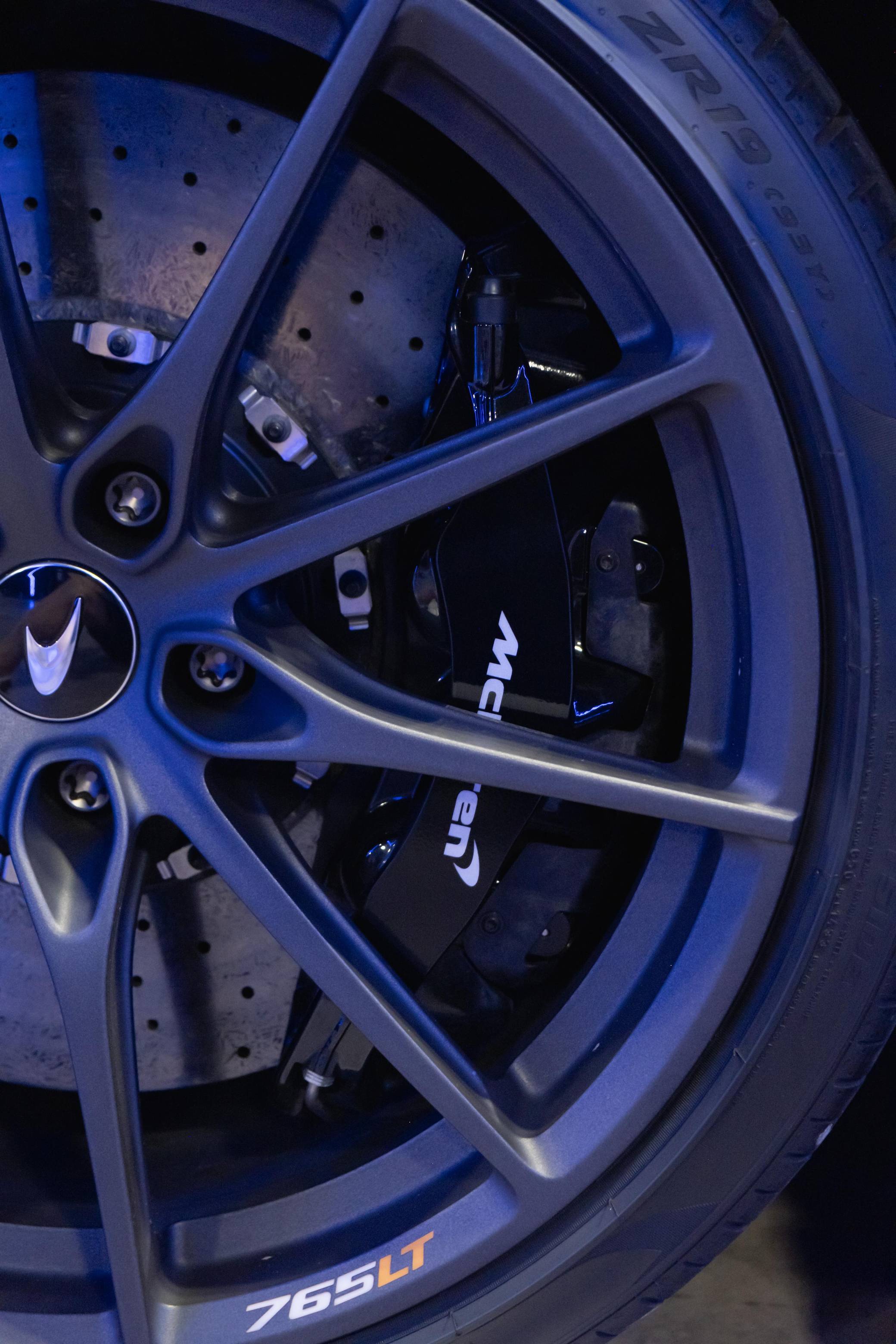 2021 McLaren 765LT Coupe photo 76