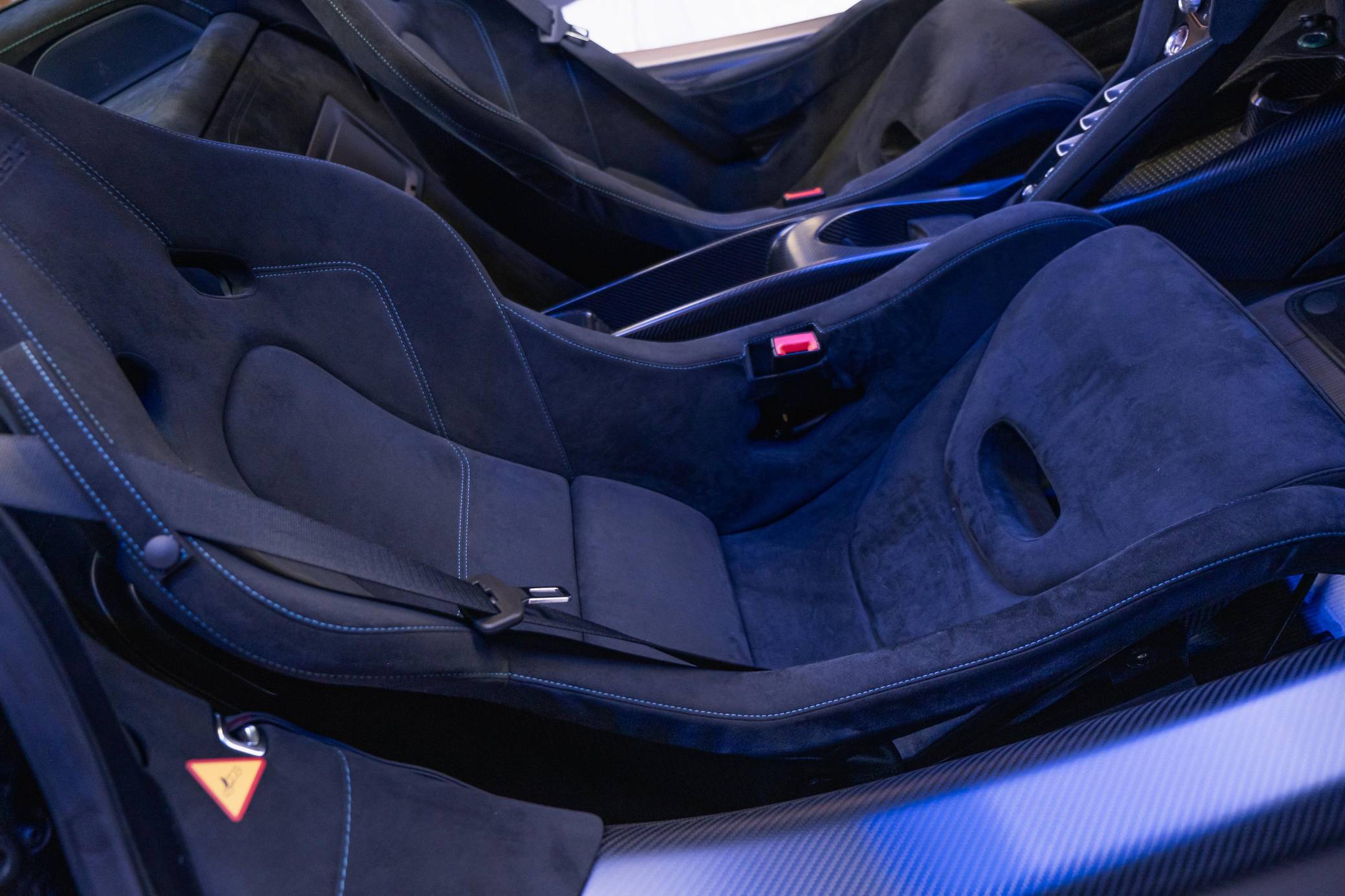 2021 McLaren 765LT Coupe photo 90