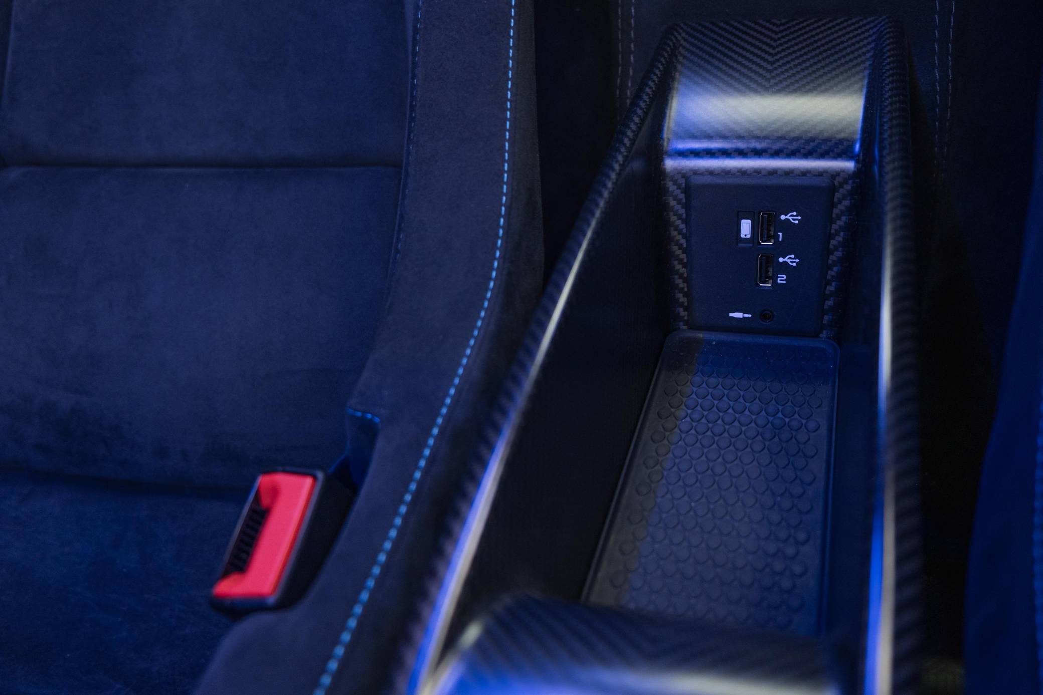 2021 McLaren 765LT Coupe photo 121