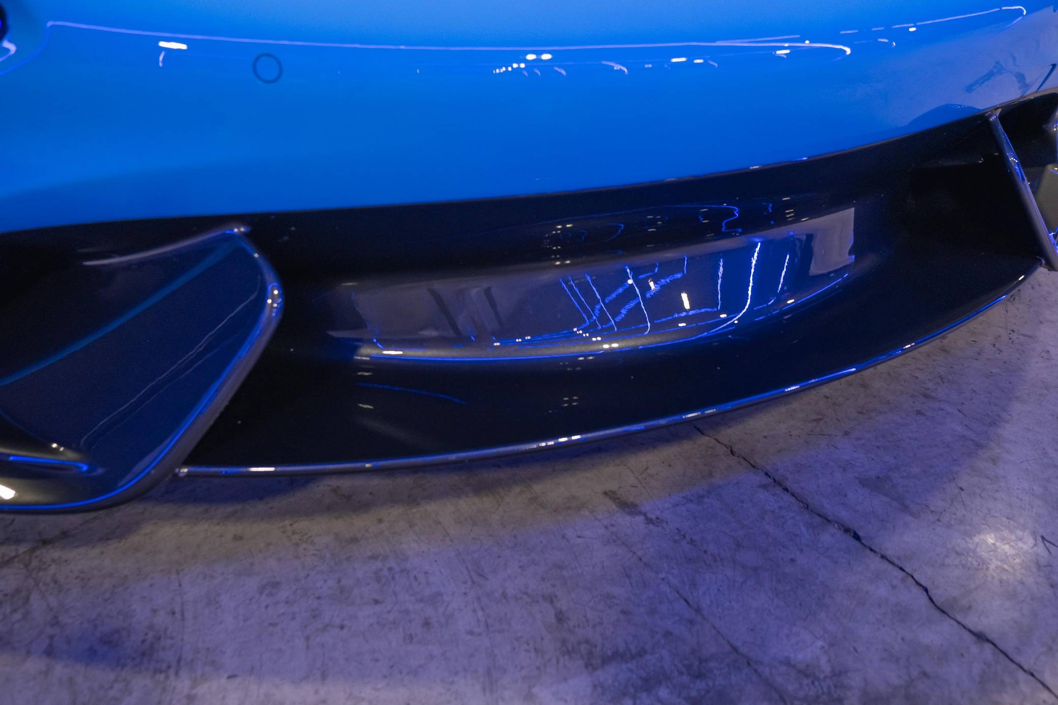 2021 McLaren 765LT Coupe photo 34