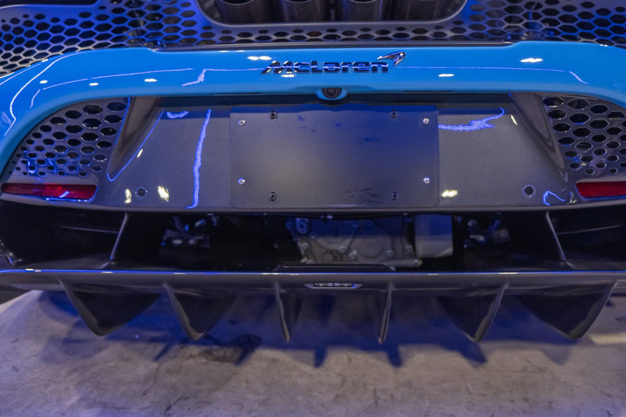 2021 McLaren 765LT Coupe photo 59