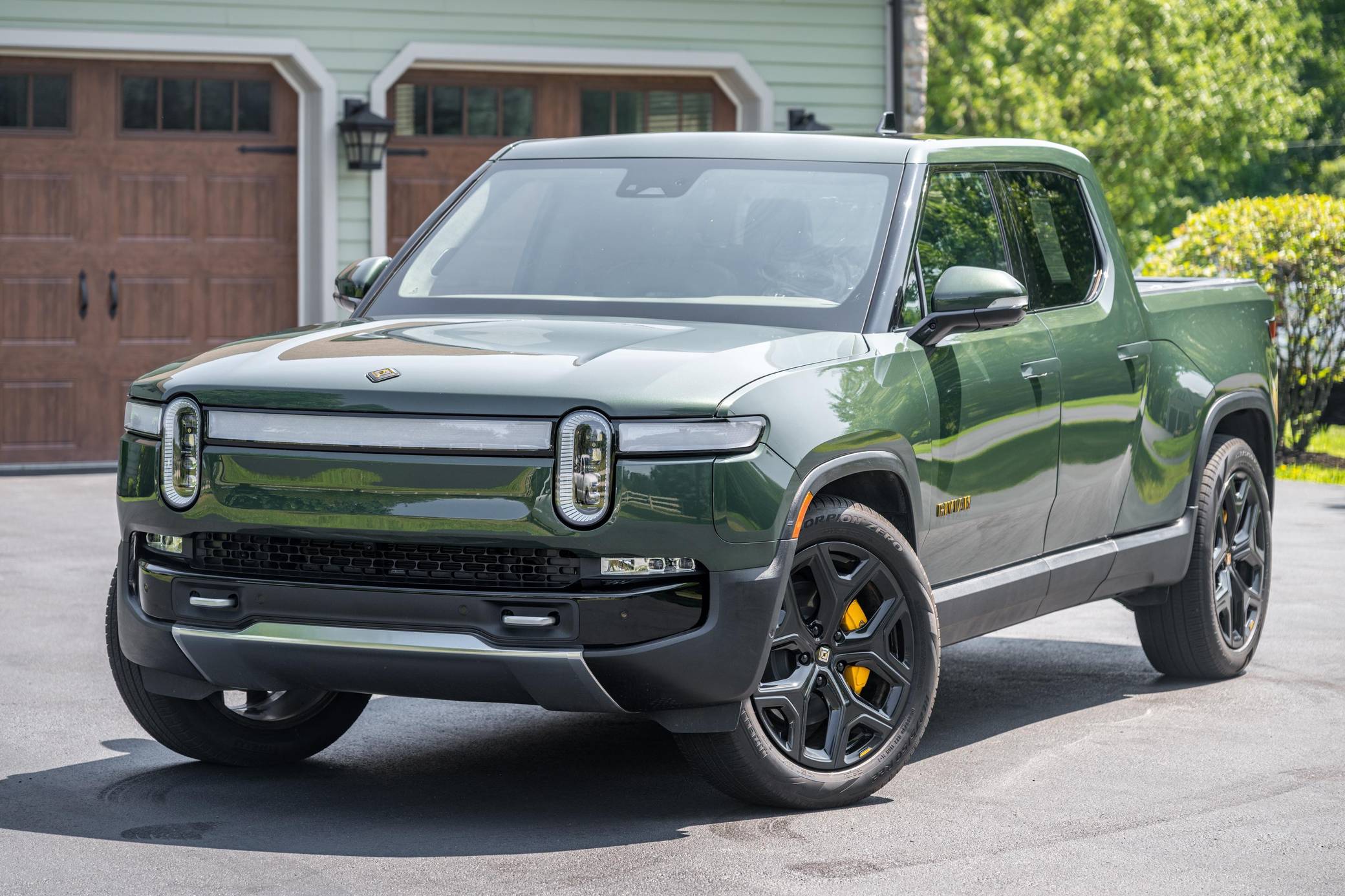 2022 Rivian R1T