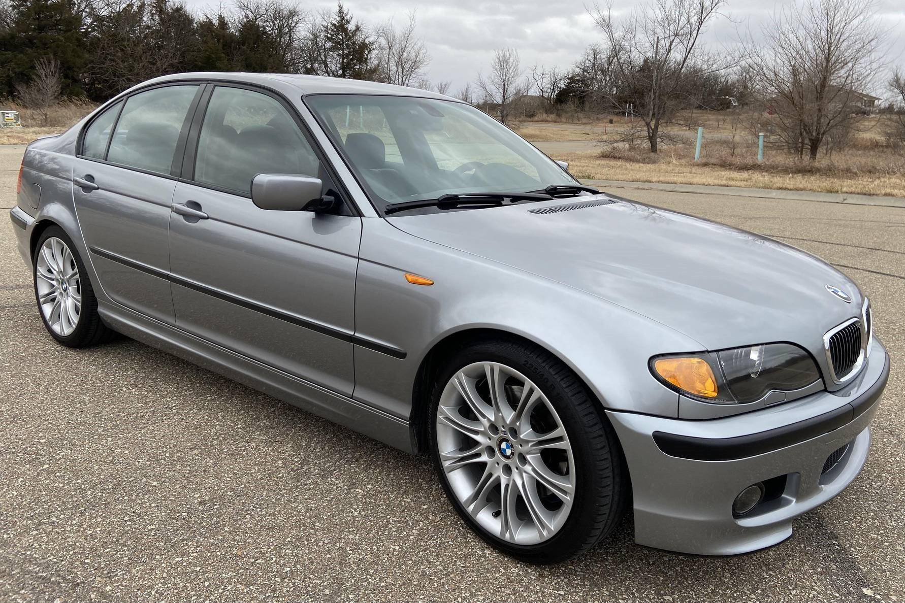 2004 bmw deals 330i front bumper