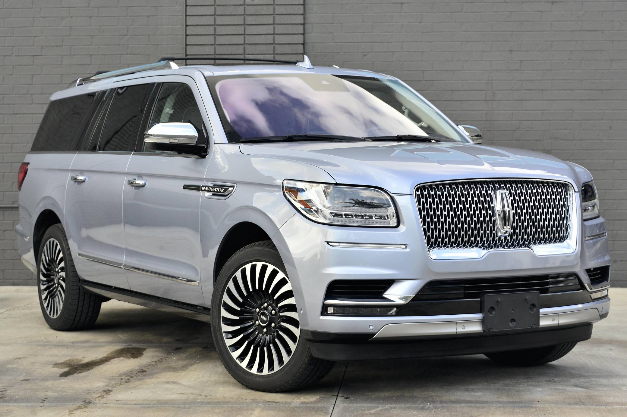 2019 Lincoln Navigator L Black Label