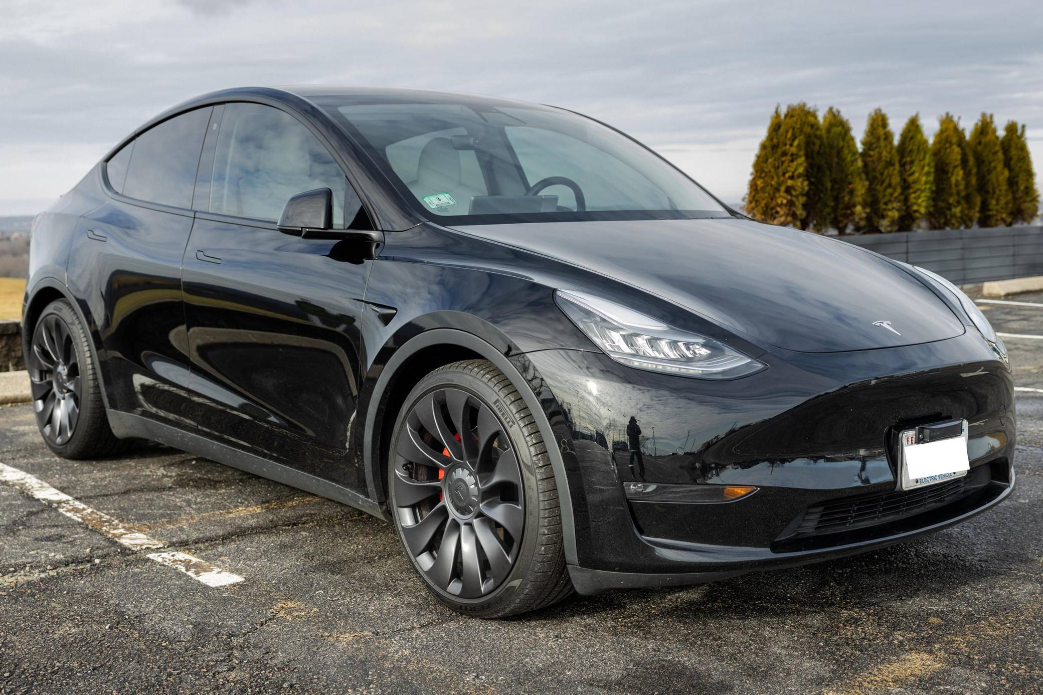 Tesla model y grey deals white interior