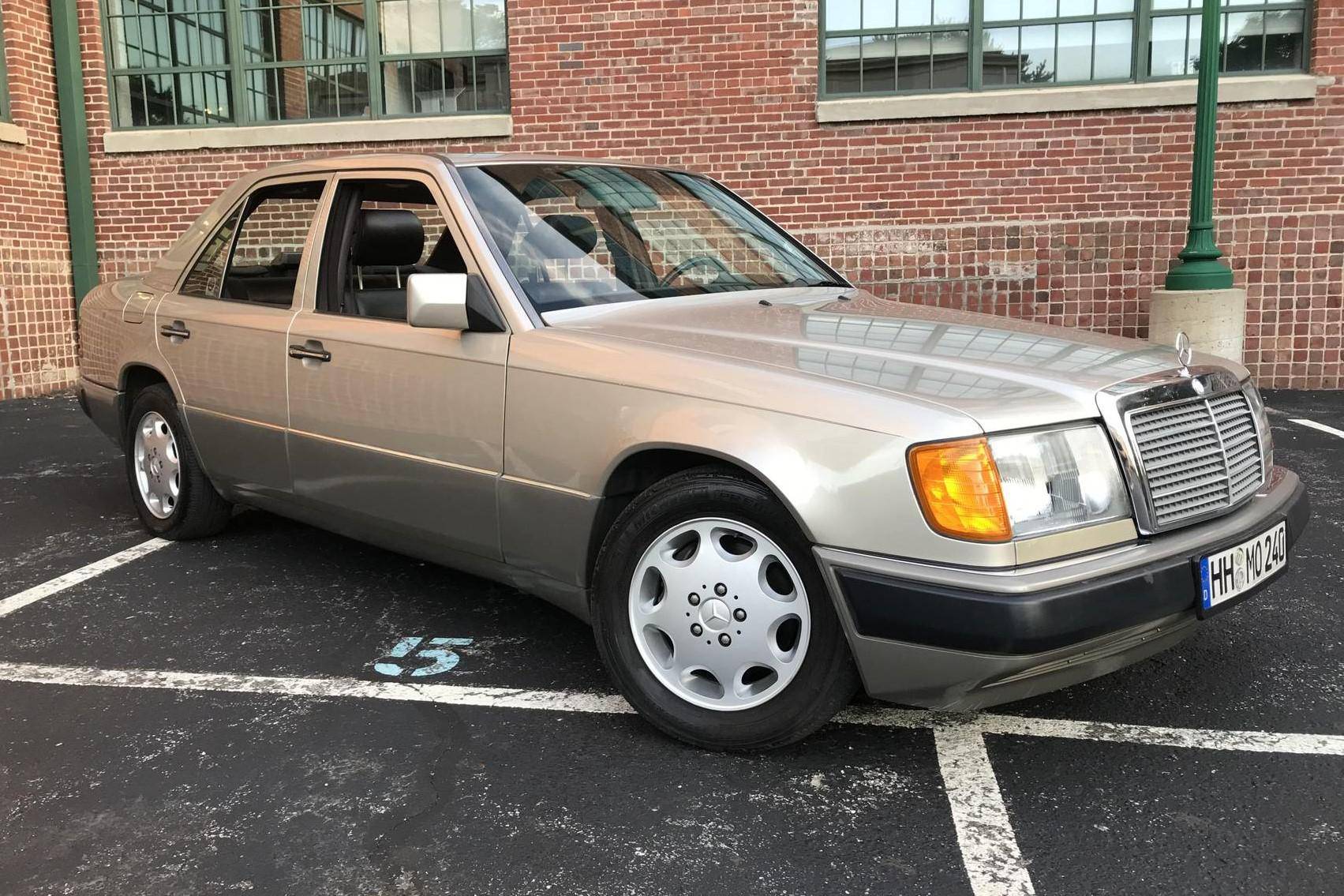 1992 Mercedes-Benz 400E auction - Cars & Bids